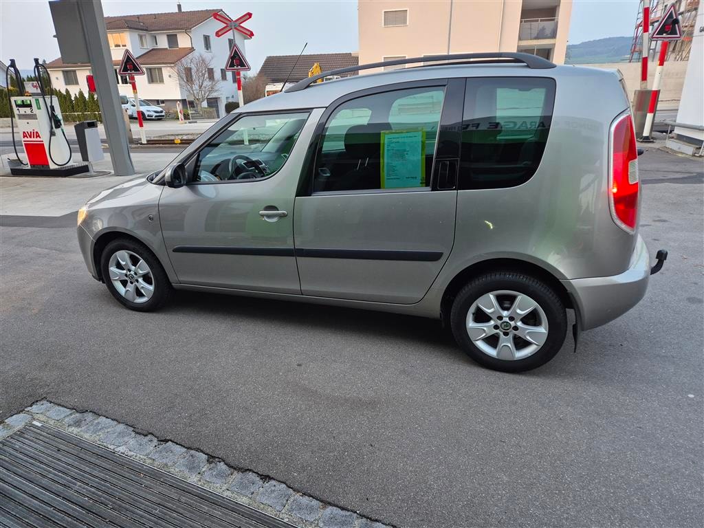 SKODA Roomster 1.6 Magic-showroom-element-3