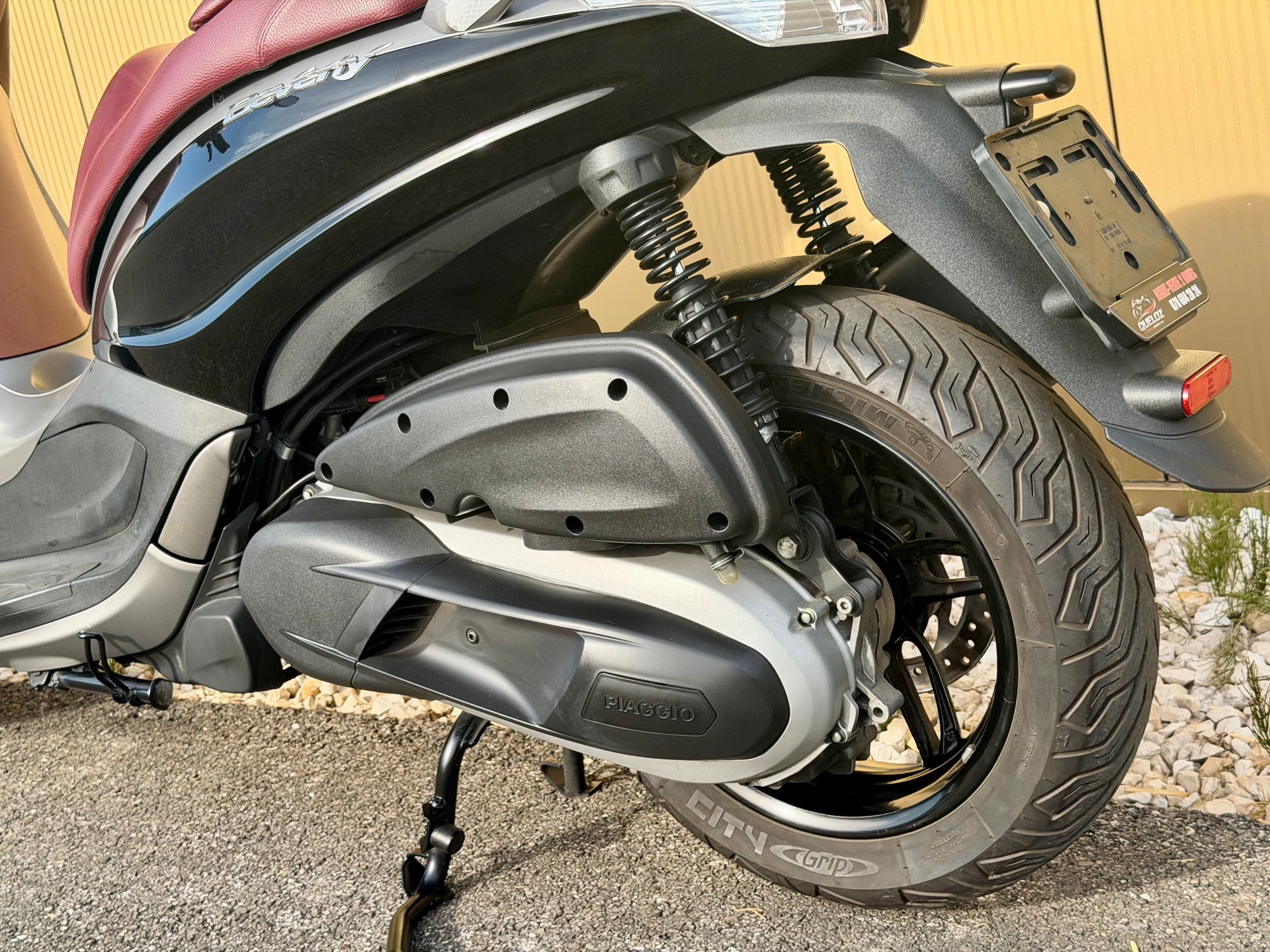 PIAGGIO Beverly 350 i.e. ABS-image-13