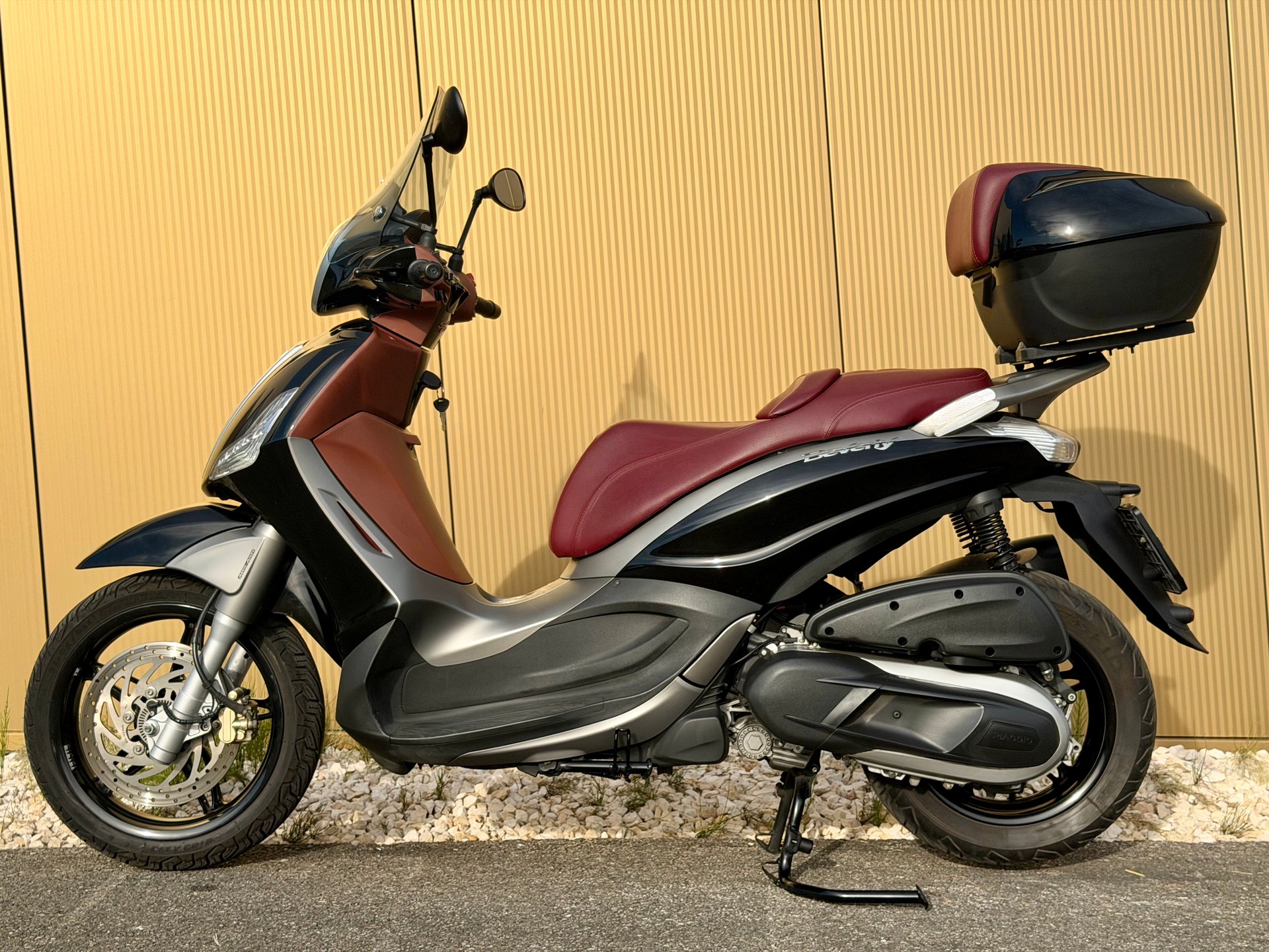 PIAGGIO Beverly 350 i.e. ABS-image-10