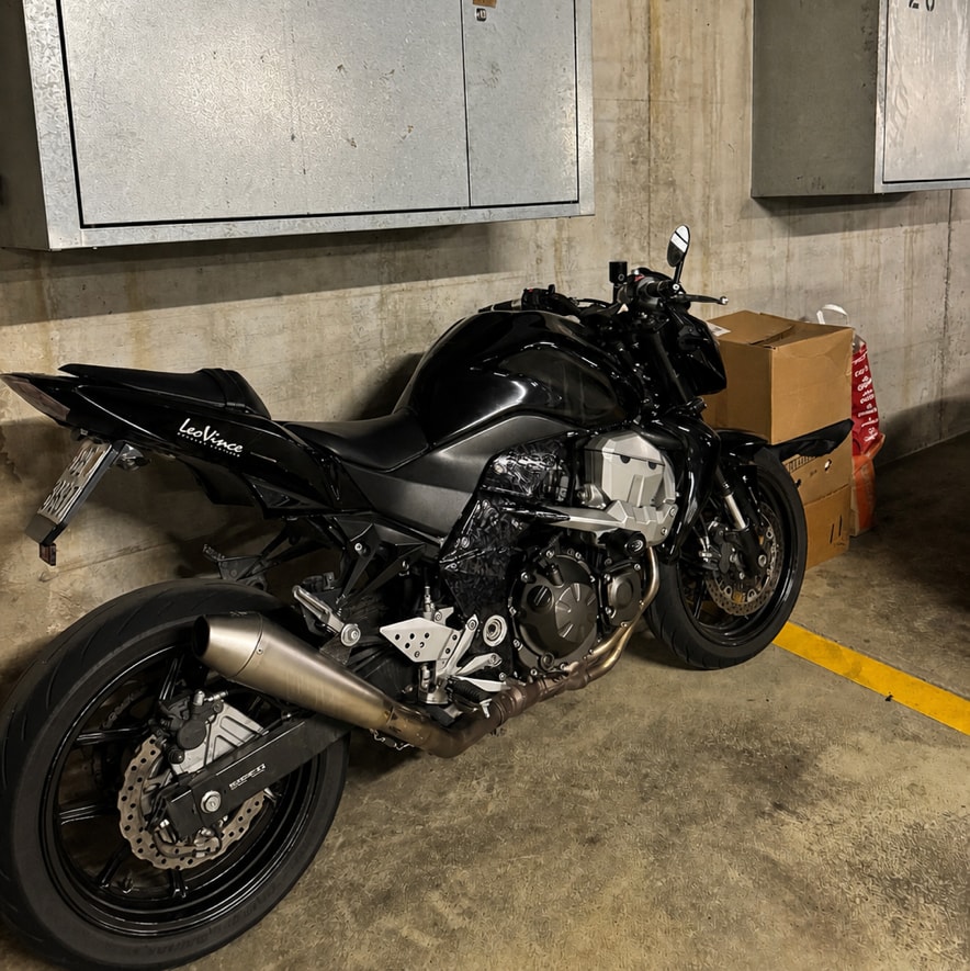 KAWASAKI Z 750-image-0