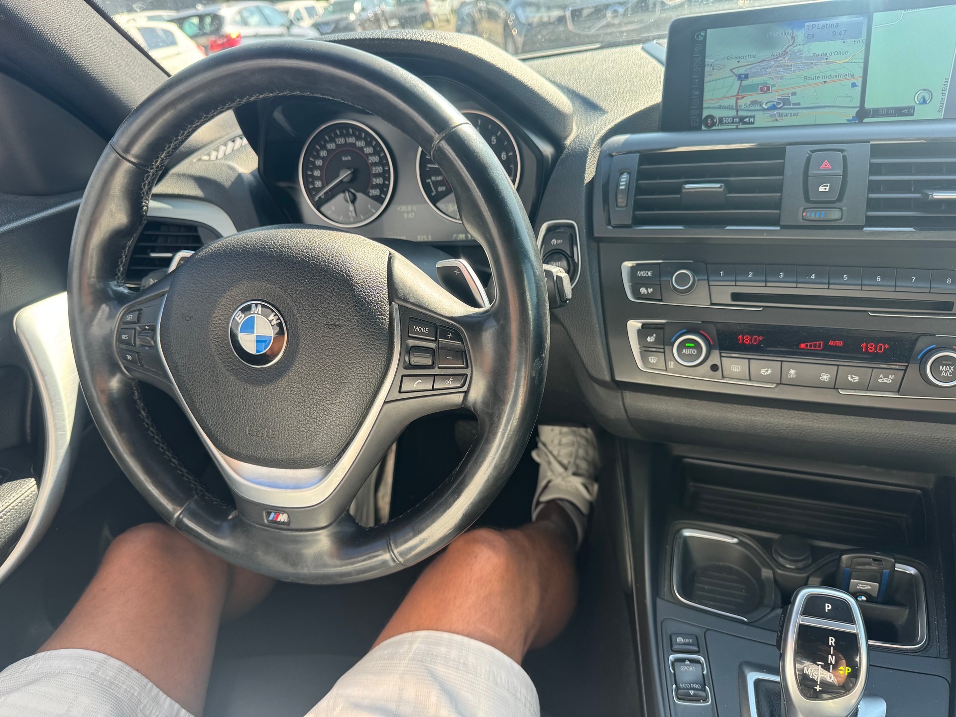 BMW M135i xDrive Steptronic-image-19