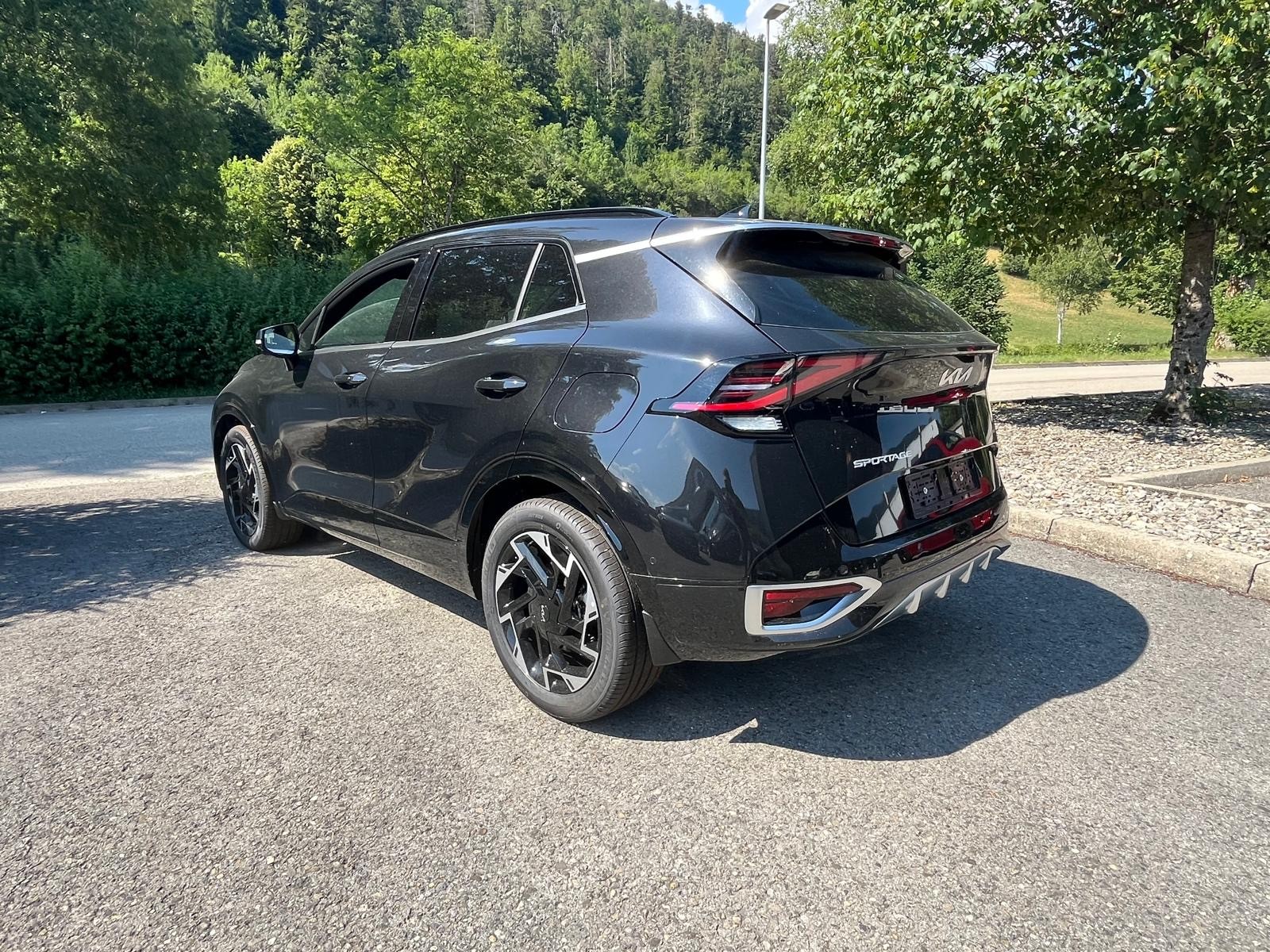 KIA Sportage 1.6T-GDi PHEV GT-Line 4x4 A-image-2