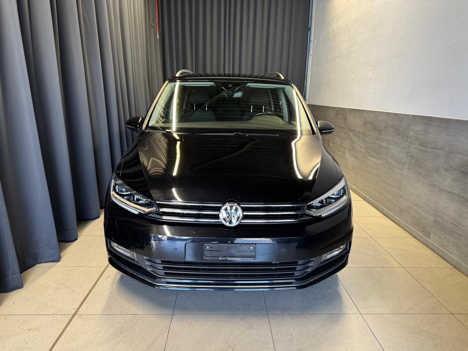 VW Touran 1.4 TSI BlueMotion Technology Comfortline DSG *7 places*-showroom-element-1