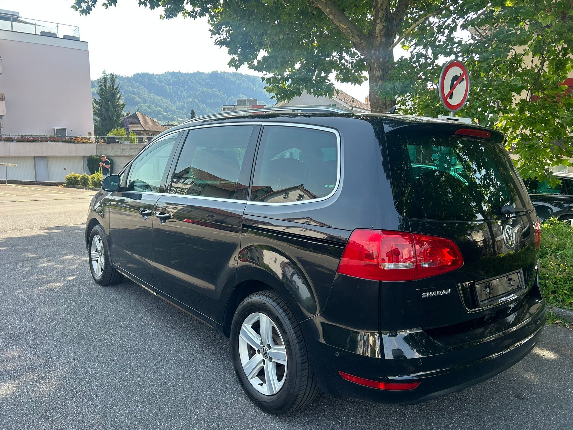 VW Sharan 1.4 TSI BMT Comfortline DSG-image-4