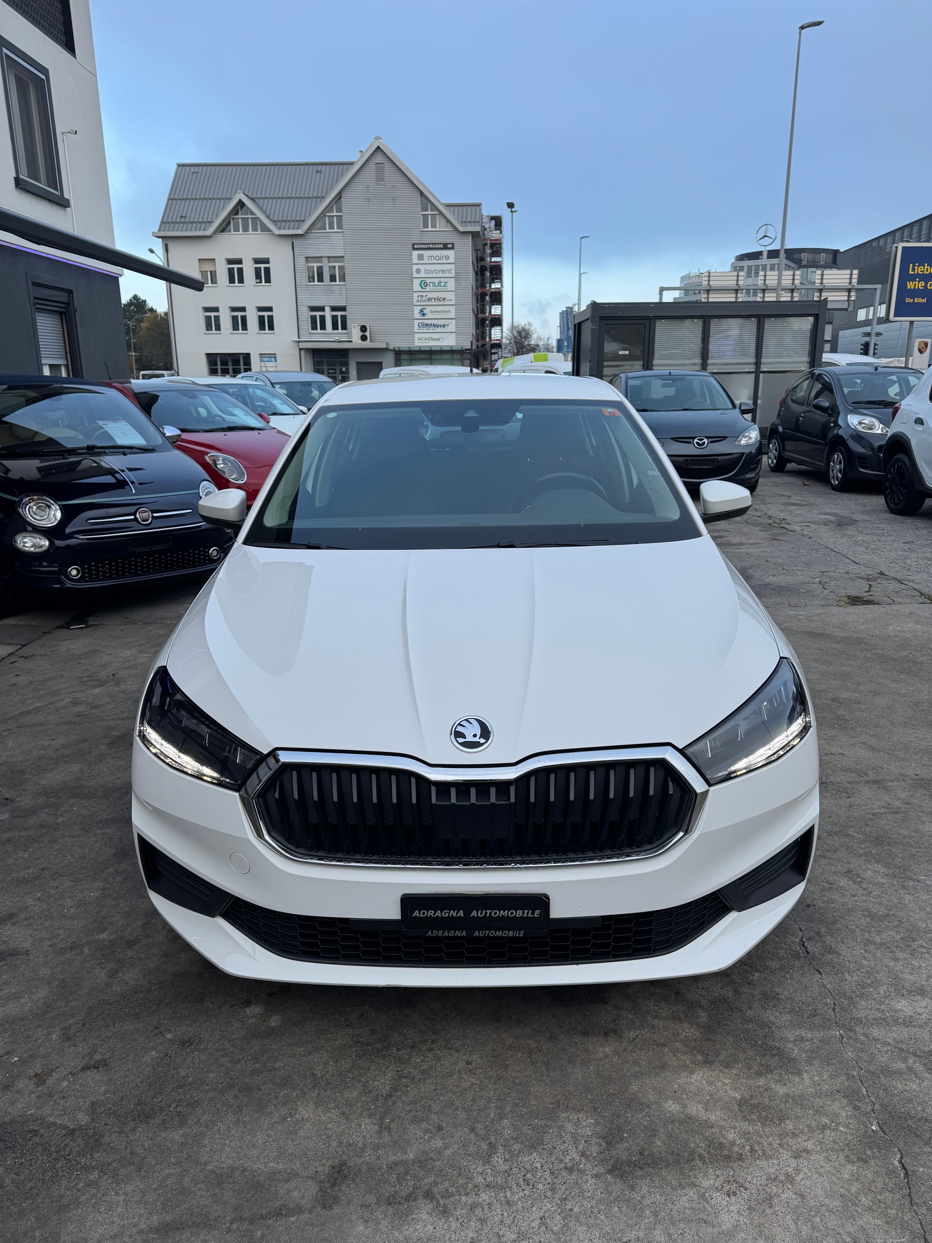 SKODA Fabia 1.0 MPI Ambition-image-8