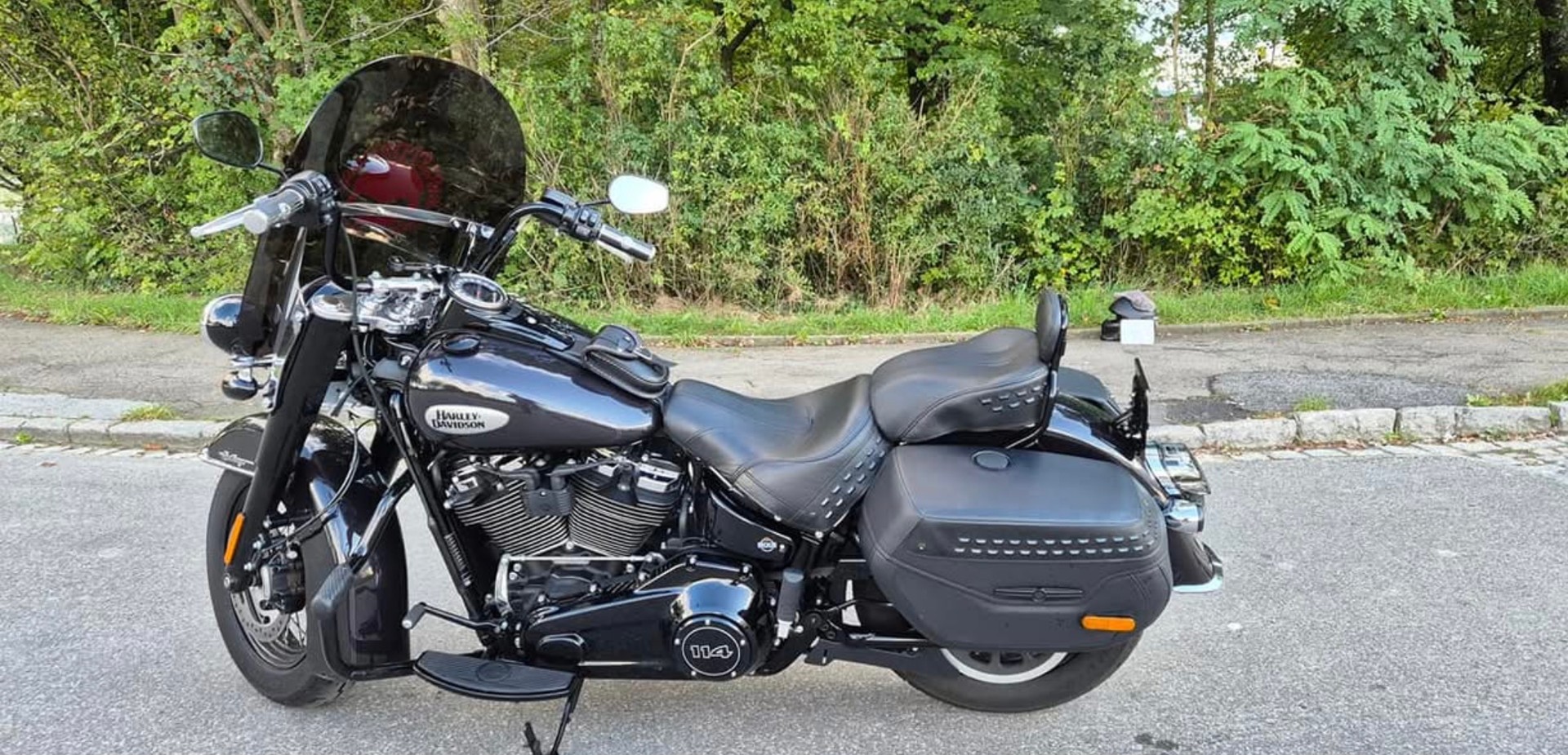HARLEY-DAVIDSON FLHCS Heritage Classic 114-image-6