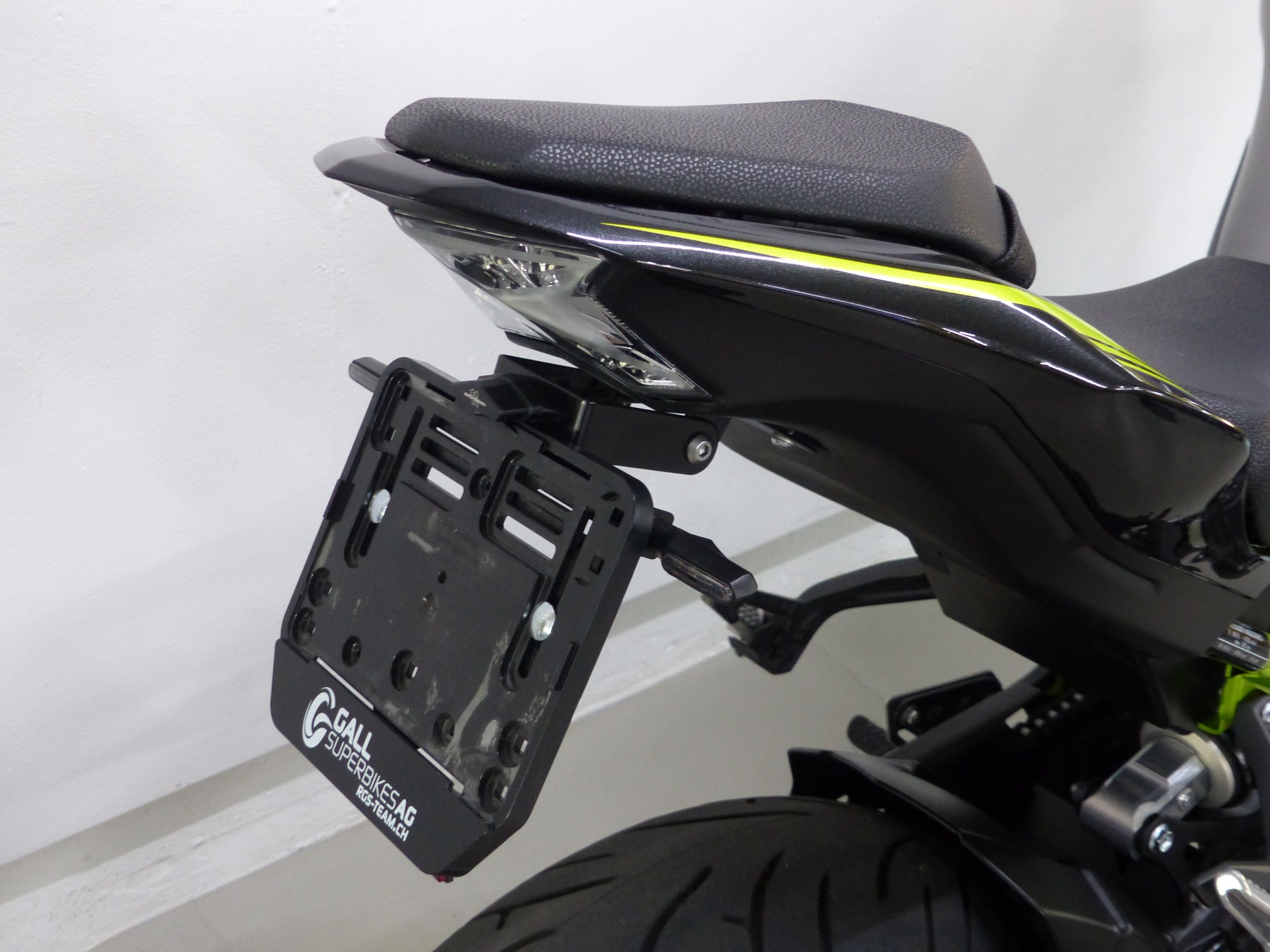 KAWASAKI Z 900 ABS mit Zubehör-image-1