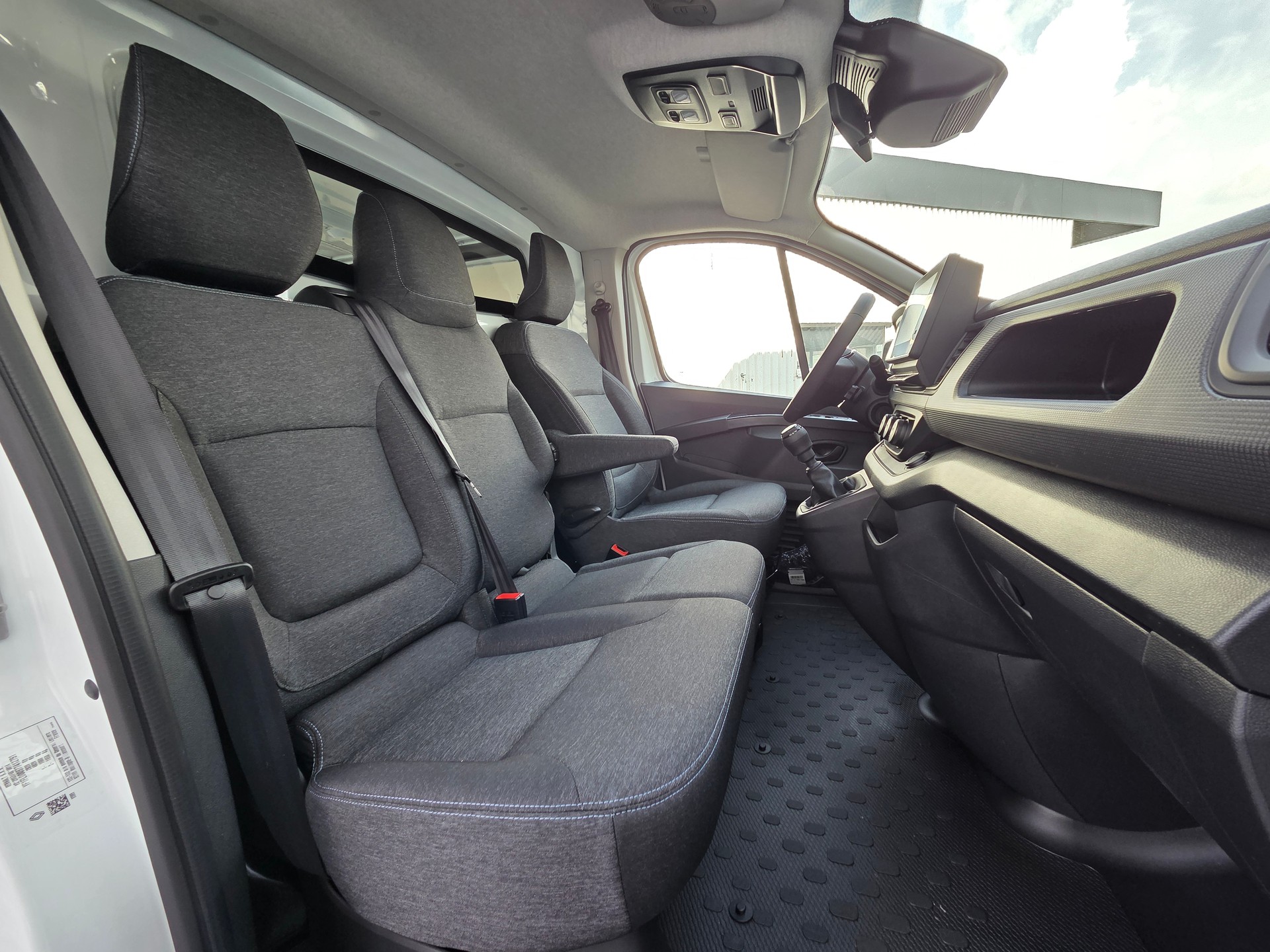 RENAULT Trafic Kaw. 2.8 t L1 H1 2.0 dCi Blue 110 Advance-image-14
