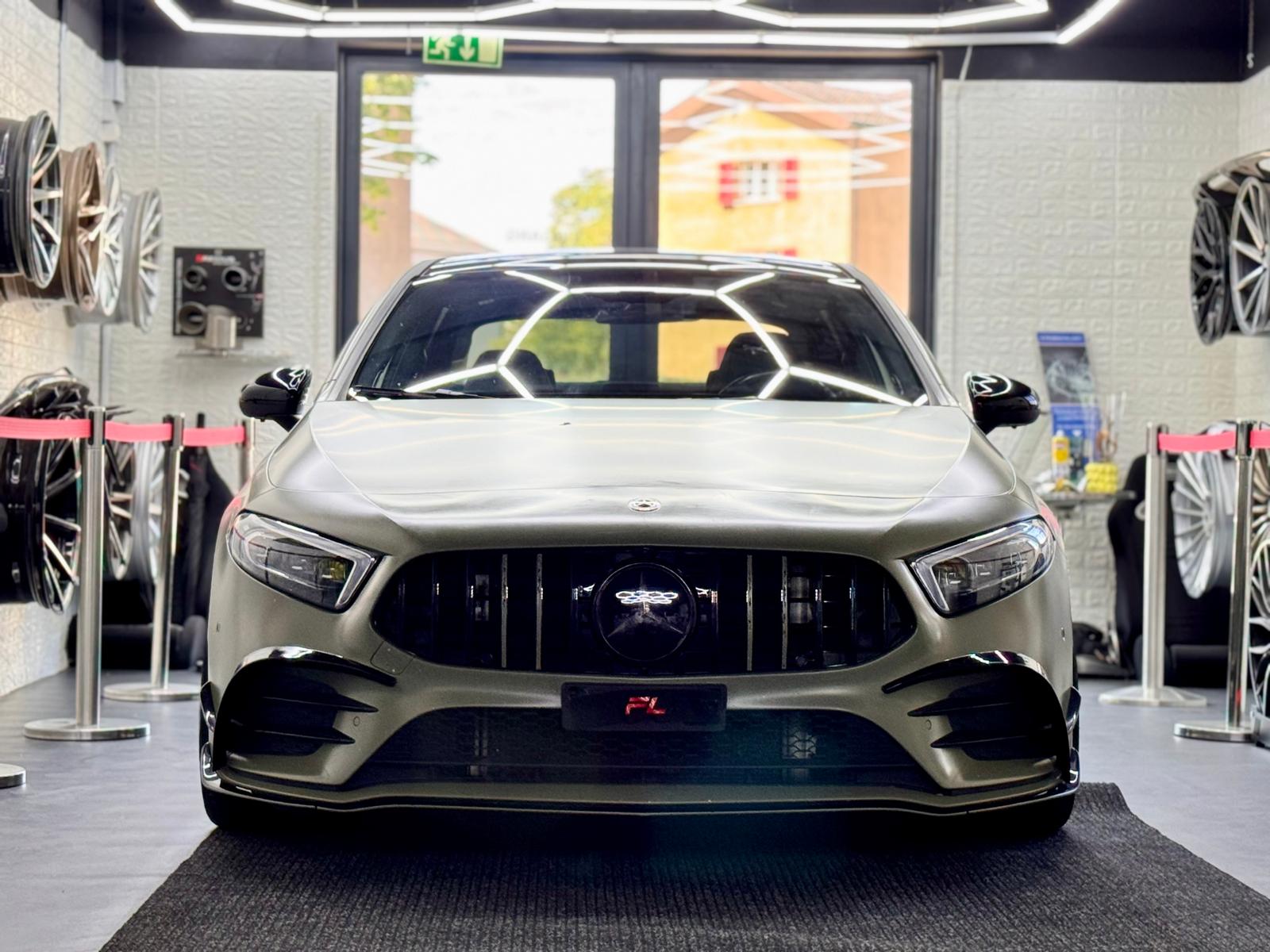 MERCEDES-BENZ A 35 AMG 4Matic Speedshift-image-1