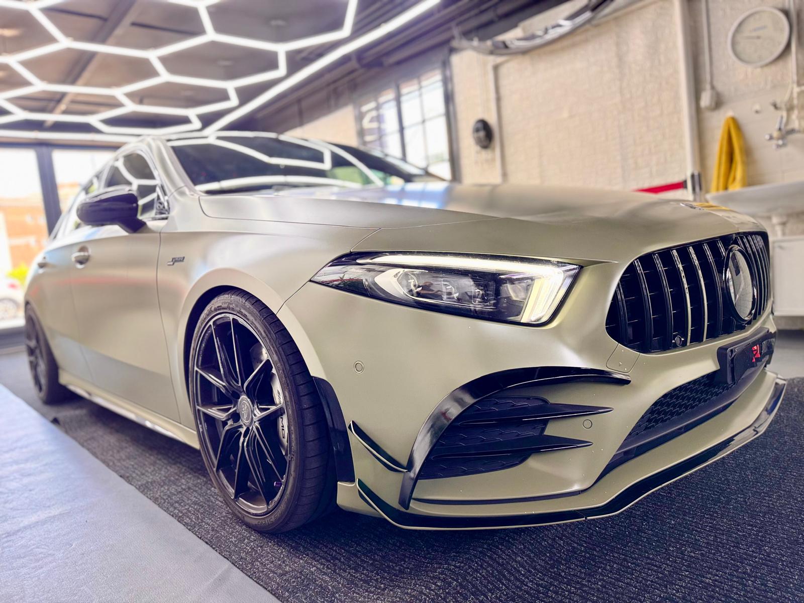 MERCEDES-BENZ A 35 AMG 4Matic Speedshift-image-6