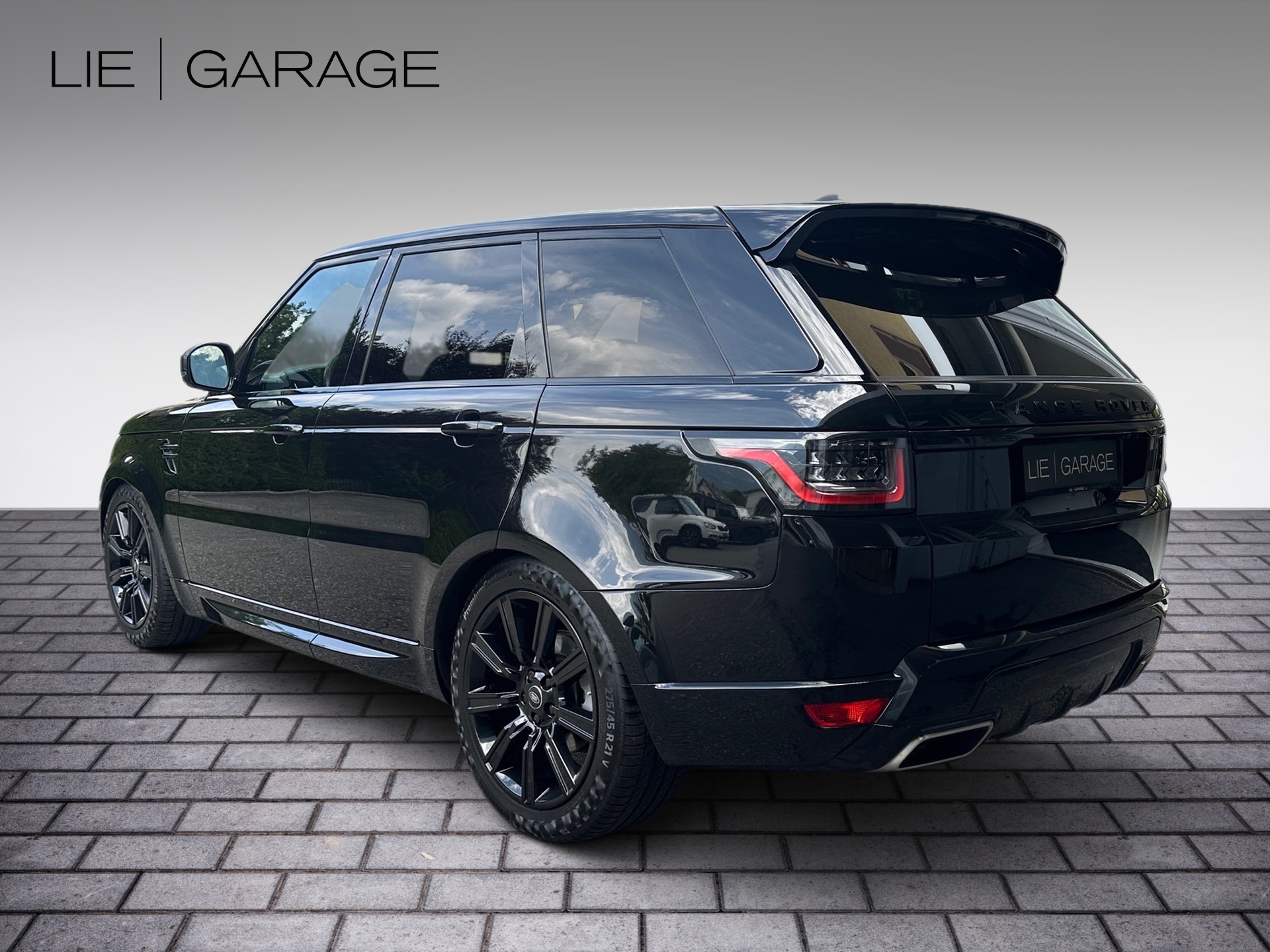 LAND ROVER Range Rover Sport 3.0 SDV6 HSE Automatic-showroom-element-3