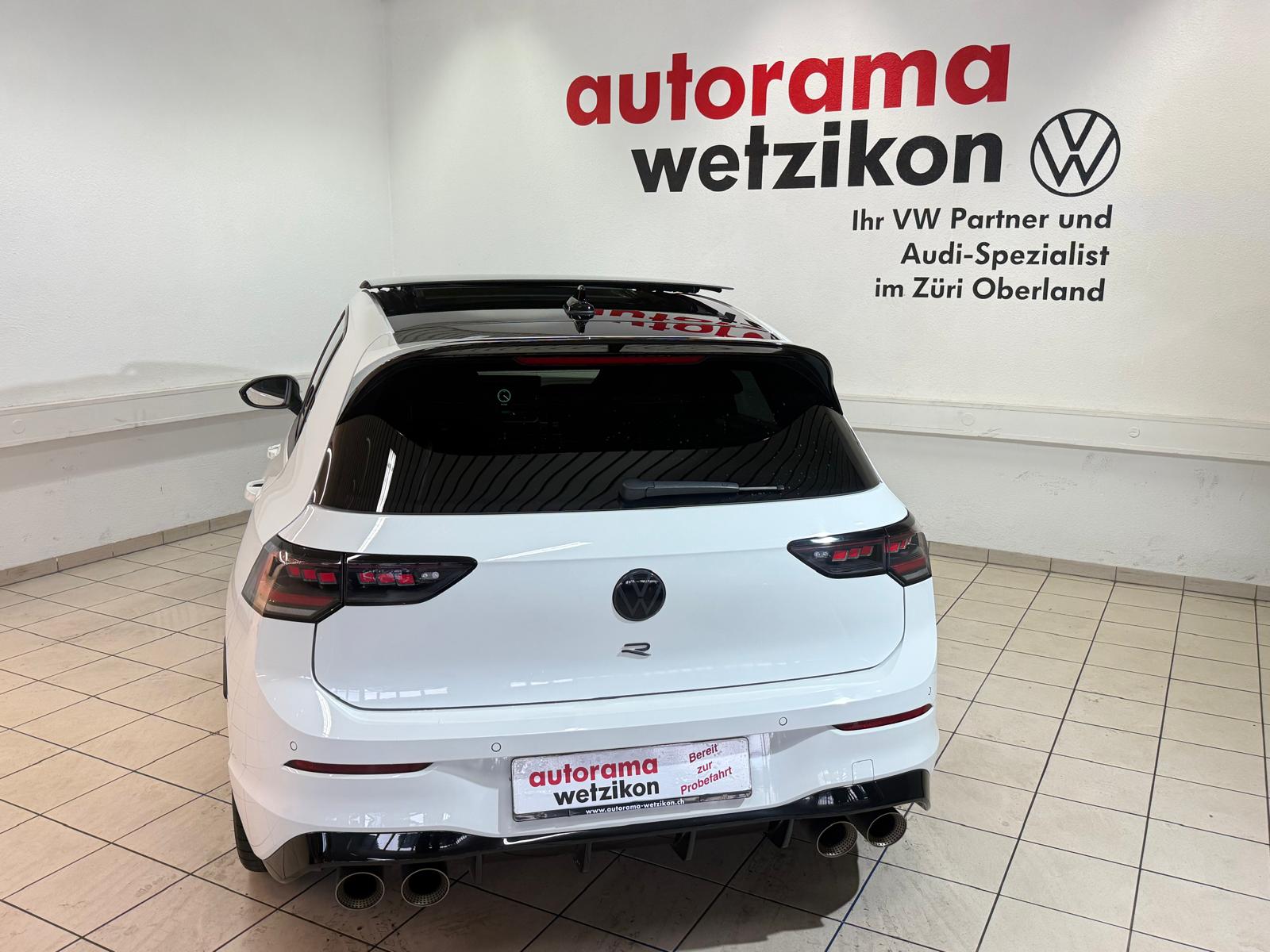 VW Golf 2.0 TSI R Black Edition DSG 4 Motion-showroom-element-3