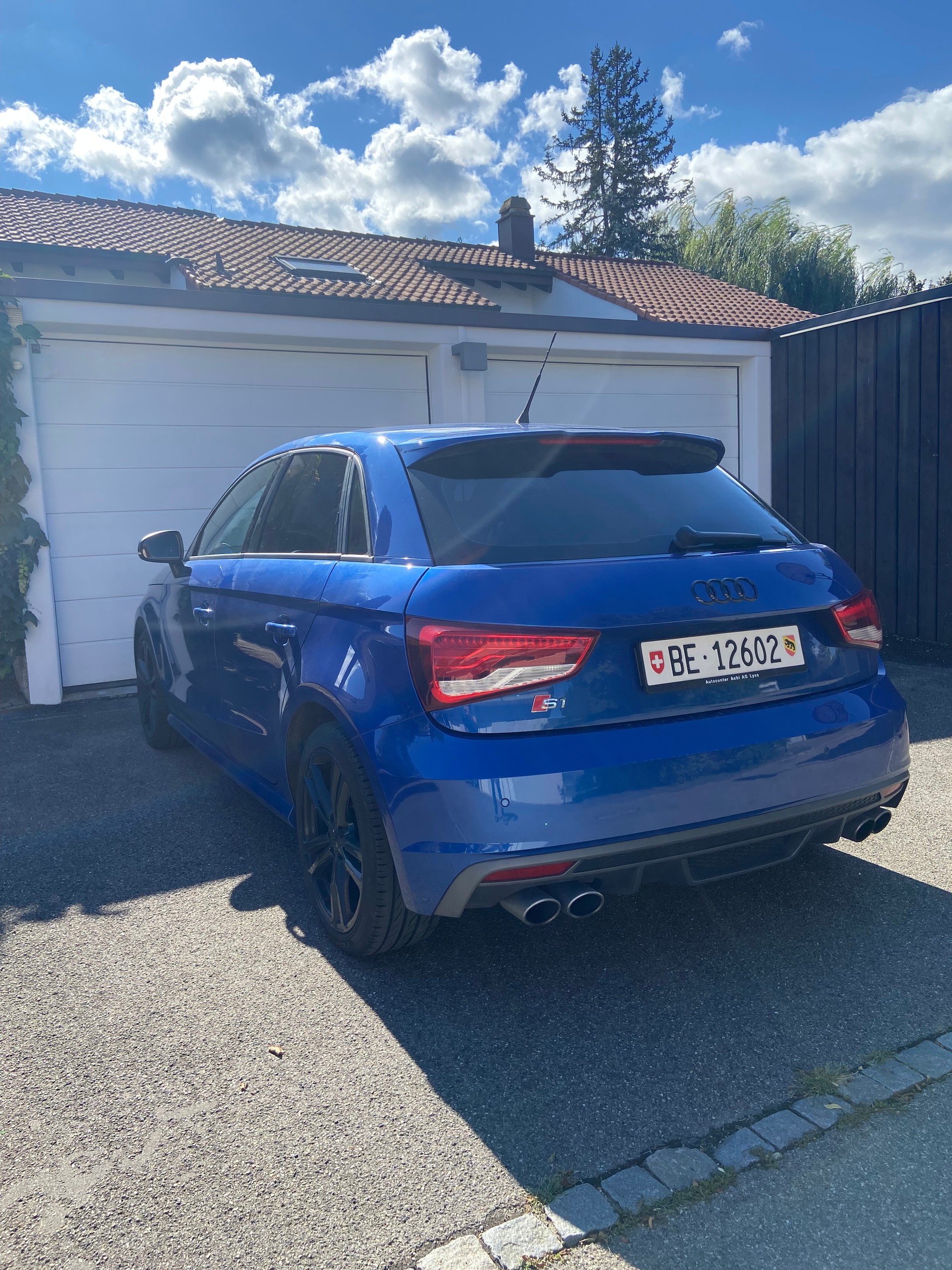 AUDI 2.0 TFSI quattro