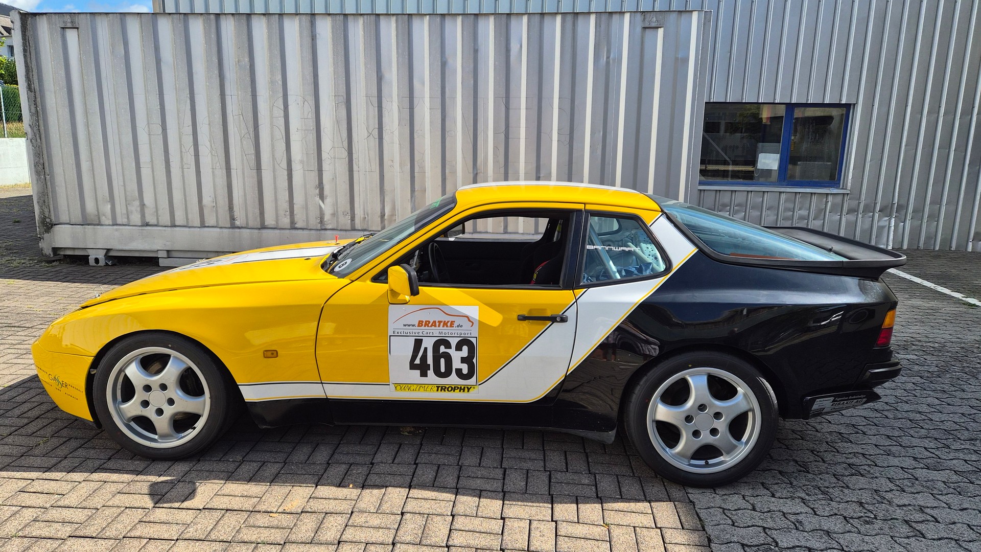 PORSCHE 944 Turbo