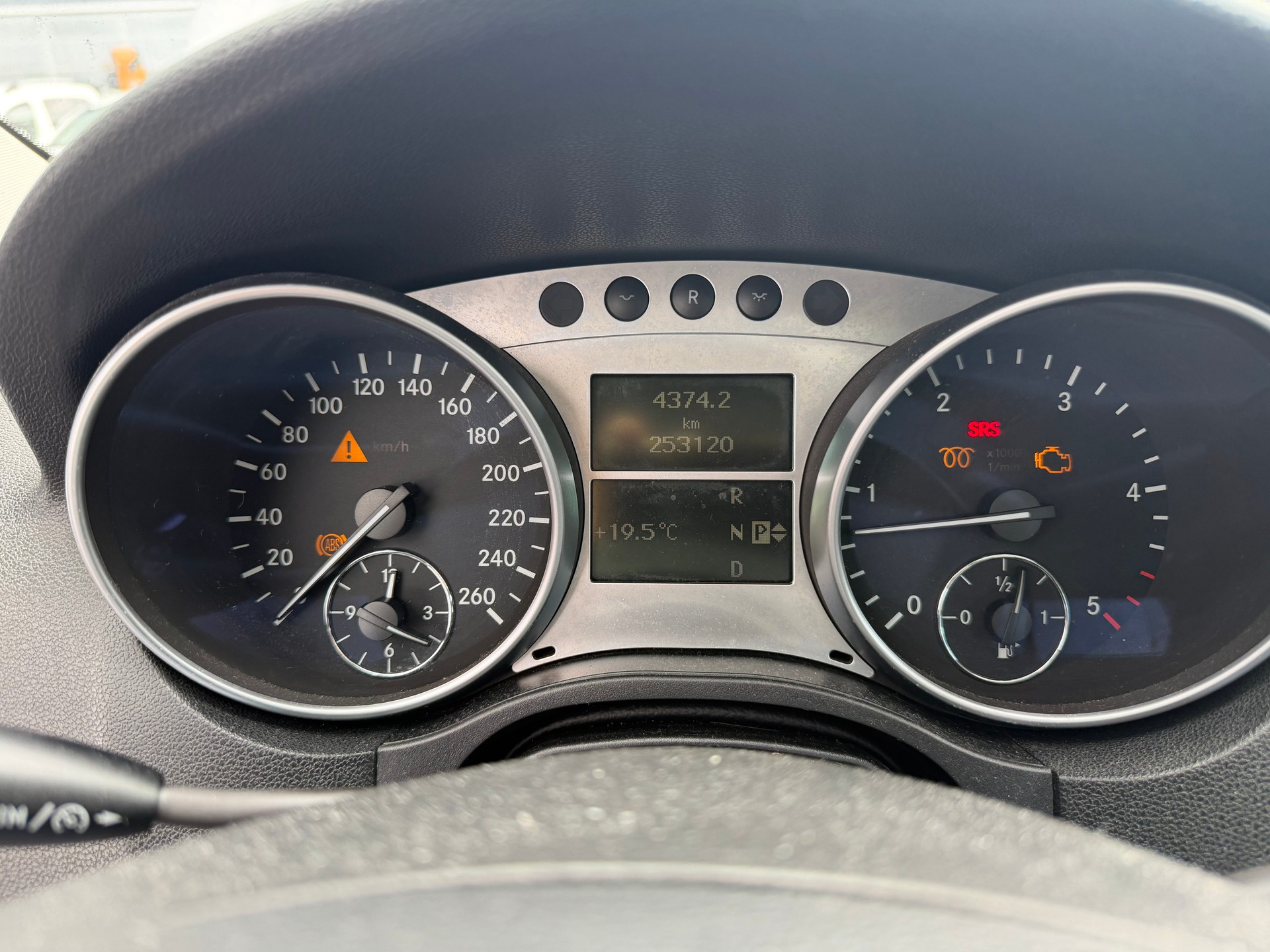 MERCEDES-BENZ ML 320 CDI 4Matic 7G-Tronic-image-6