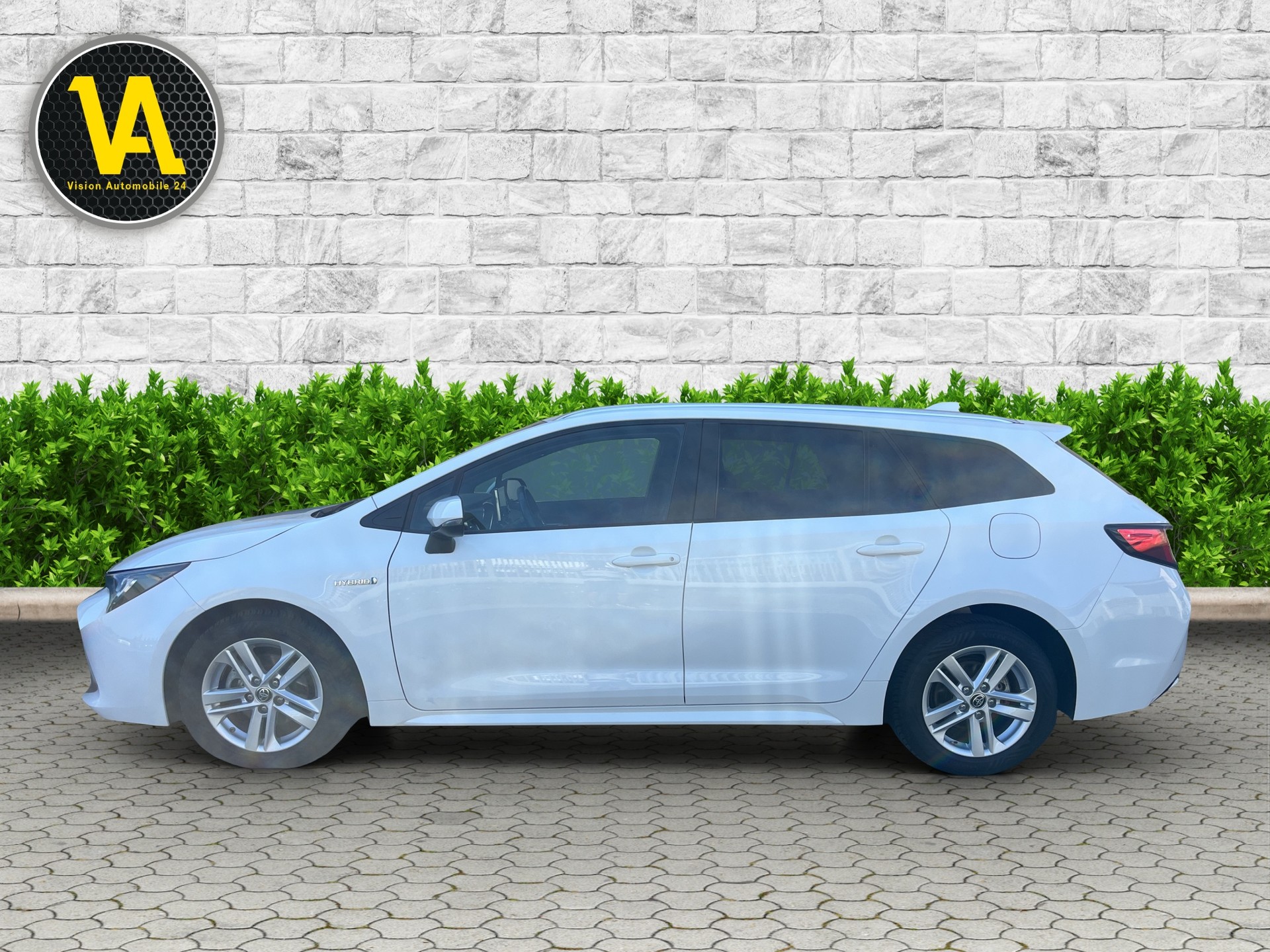 TOYOTA Corolla Touring Sports 1.8 HSD Active e-CVT