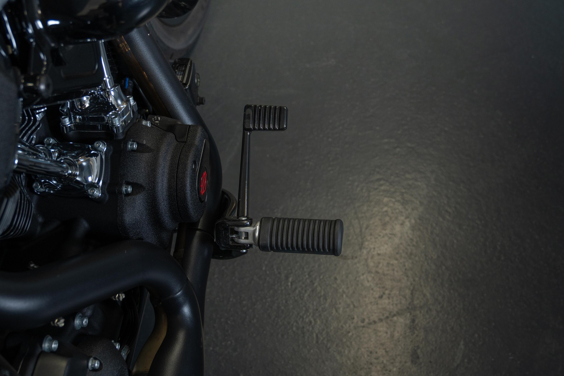 HARLEY-DAVIDSON FXLRST Low Rider ST 117ci-image-7