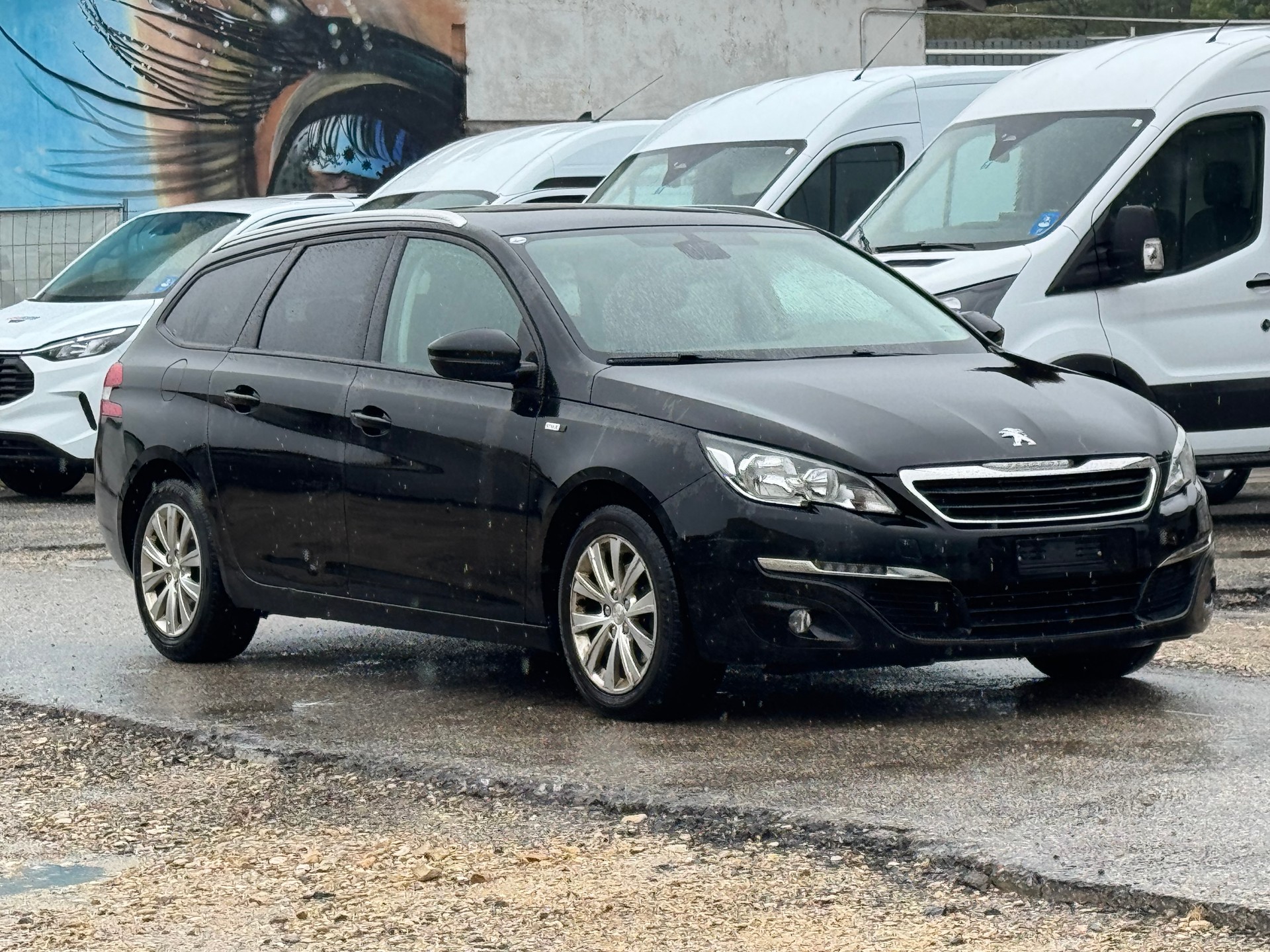 PEUGEOT 308 SW 1.2 THP Style Automatic-image-2