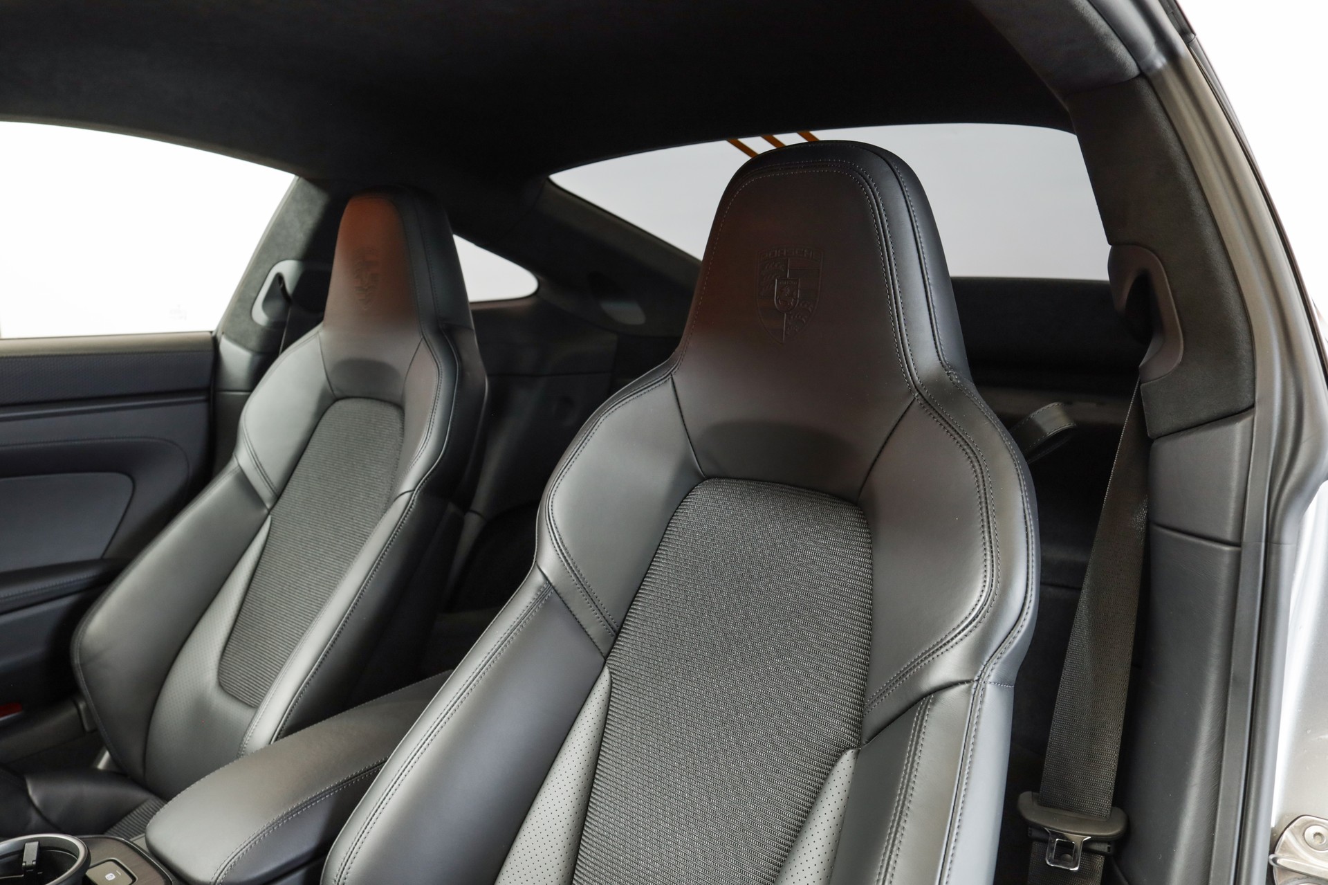 PORSCHE 911 GT3 Touring PDK • Échappement sport • Caméra de recul-image-15