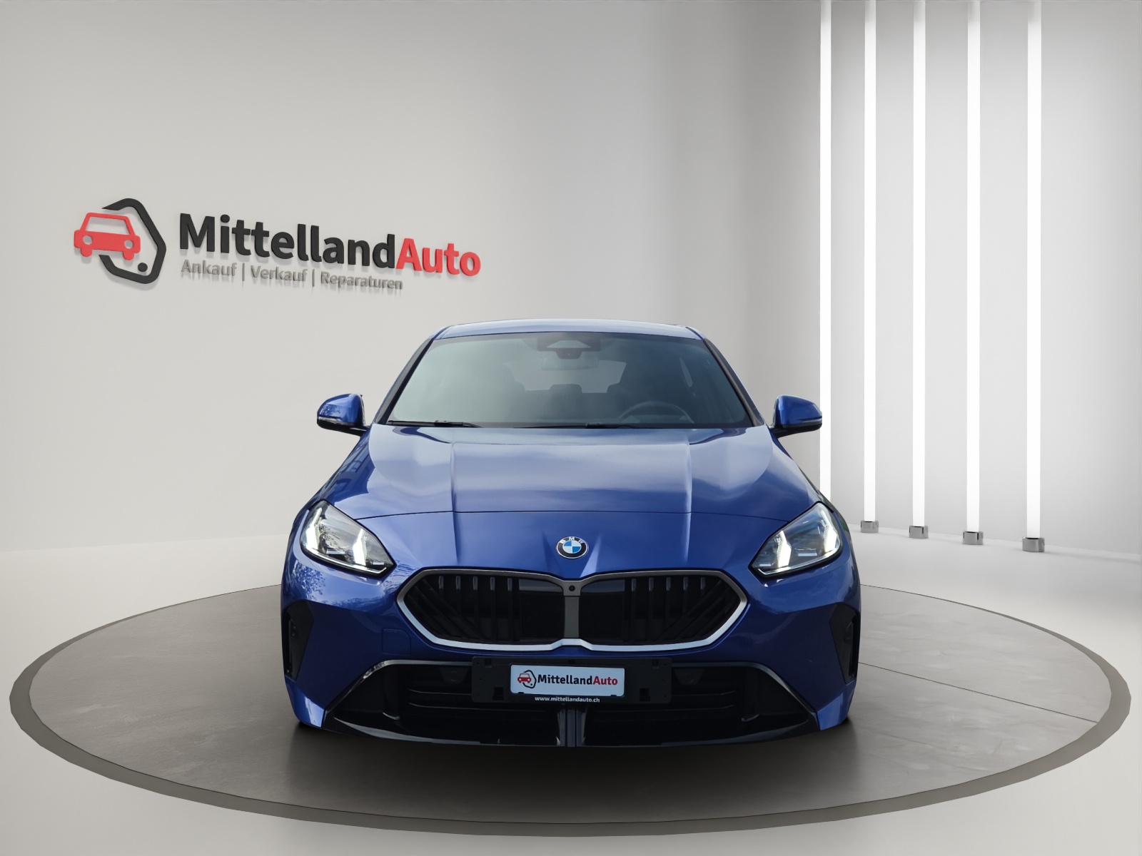 BMW 118d Steptronic M Sport-showroom-element-1