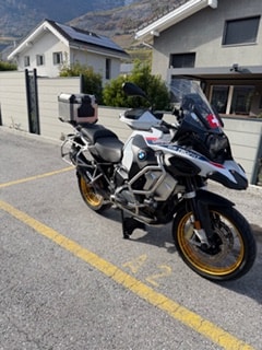 BMW R 1250 GS Adventure Trophy-image-1