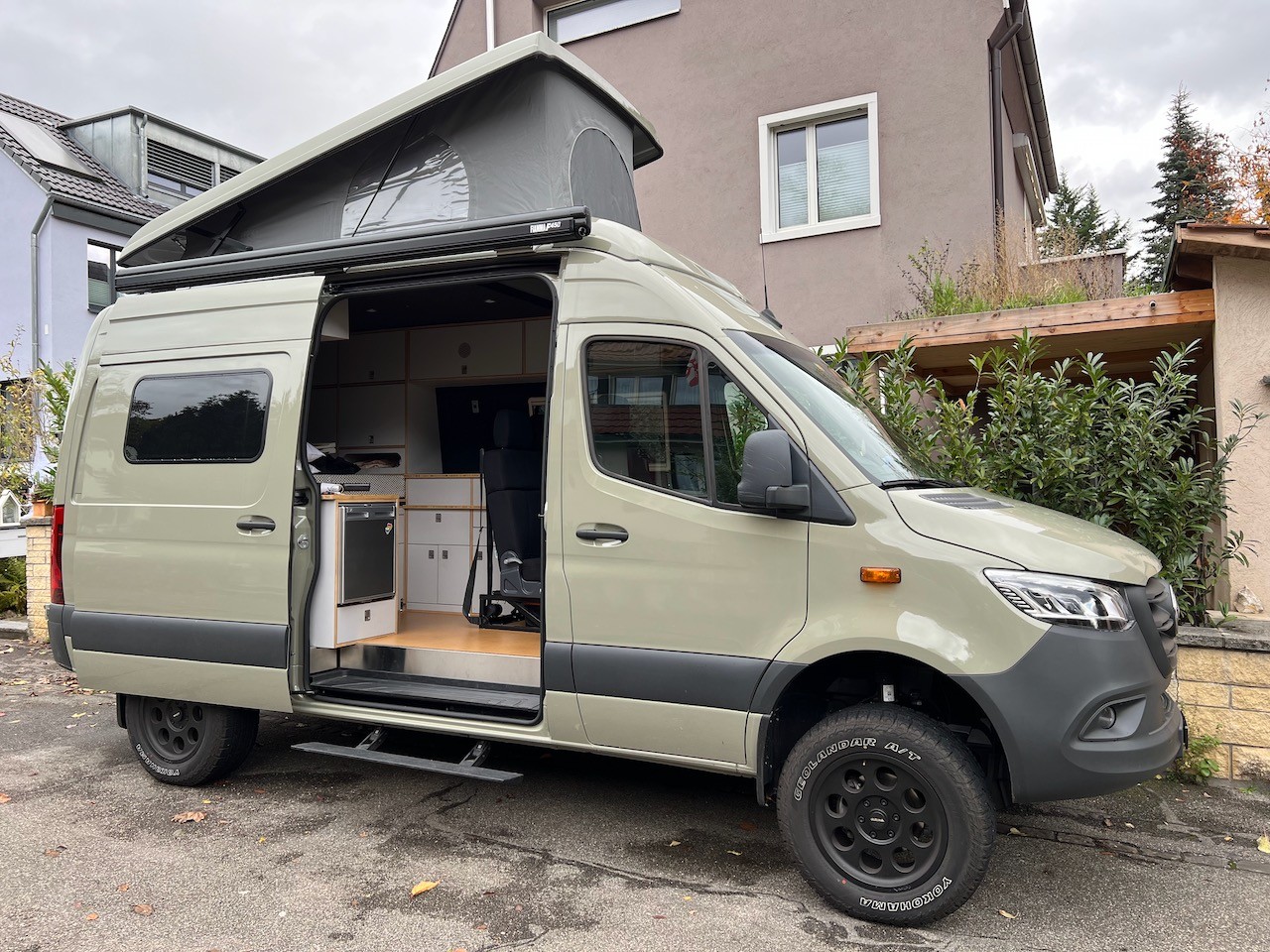MERCEDES-BENZ Sprinter 419 CDI Standard 9G-TRONIC 4x4