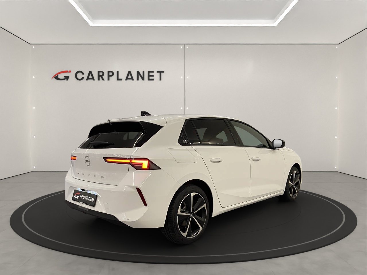 OPEL Astra 1.2 T 130 Edition-showroom-element-3