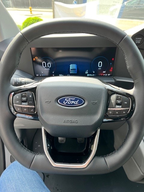 FORD Transit Custom Van 320 L1H1 Trend-image-9