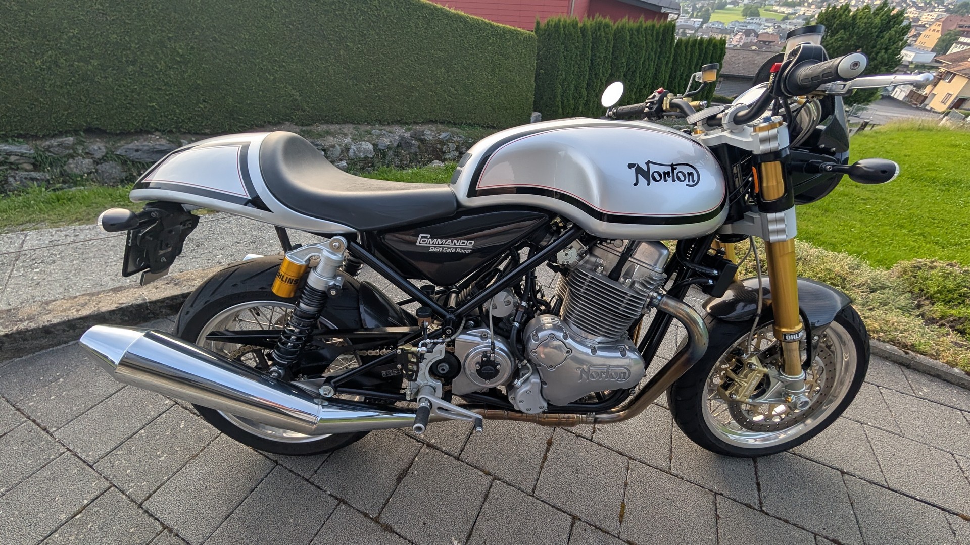 NORTON Commando 961 Café Racer-image-5
