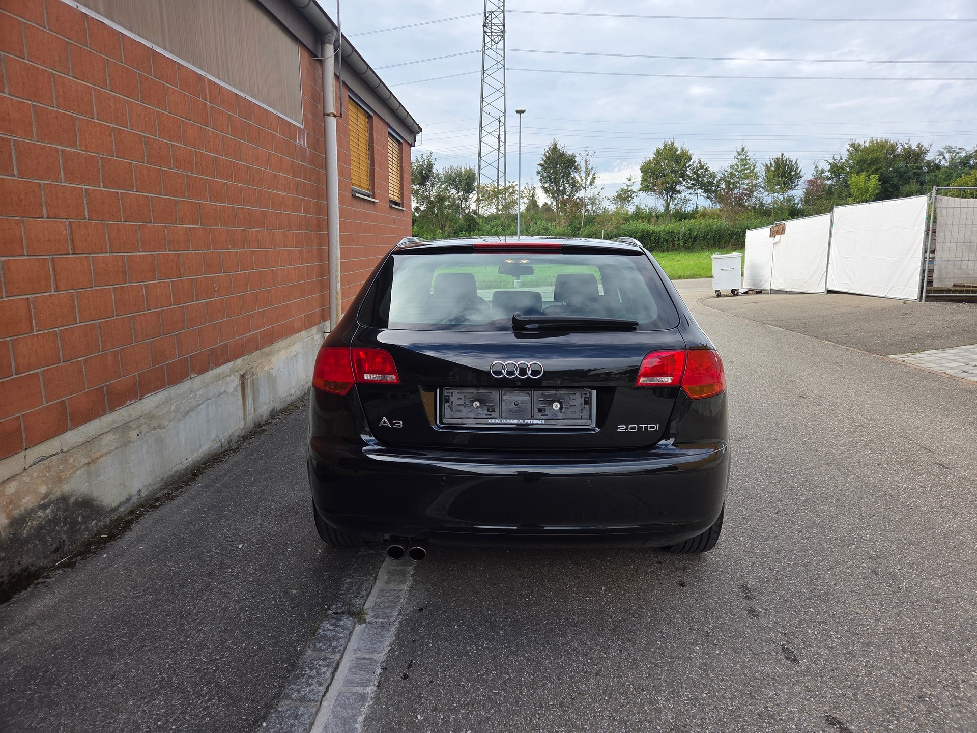 AUDI A3 2.0 TDI S Line-image-7