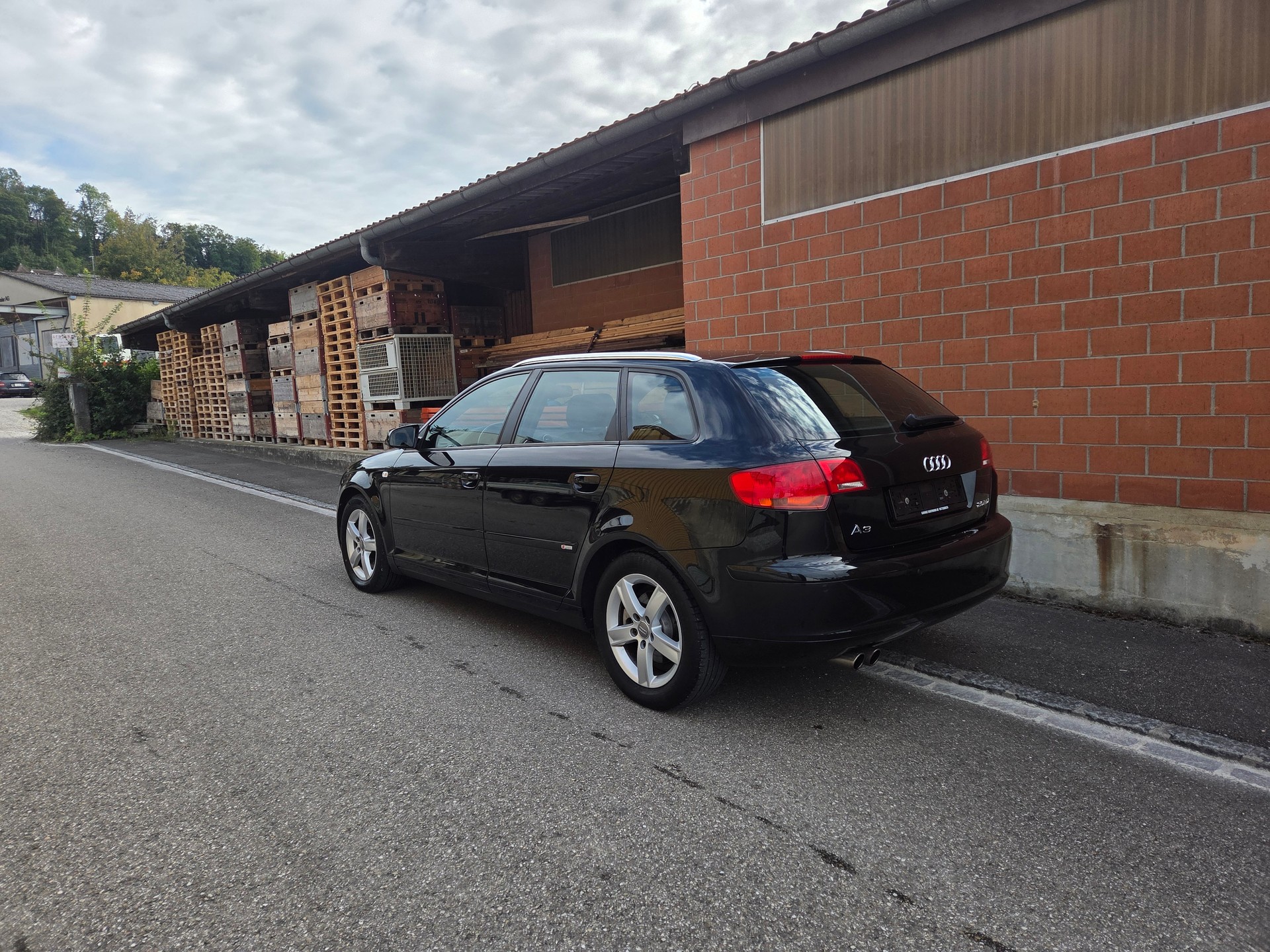 AUDI A3 2.0 TDI S Line-image-3