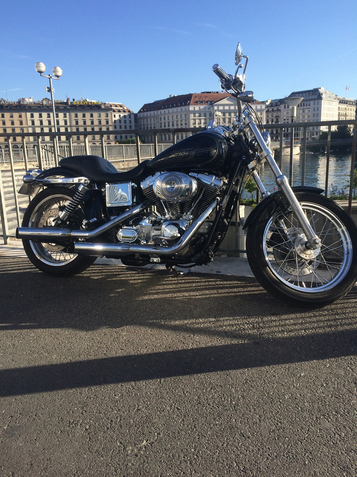 HARLEY-DAVIDSON FXDCI Dyna Super Glide Custom