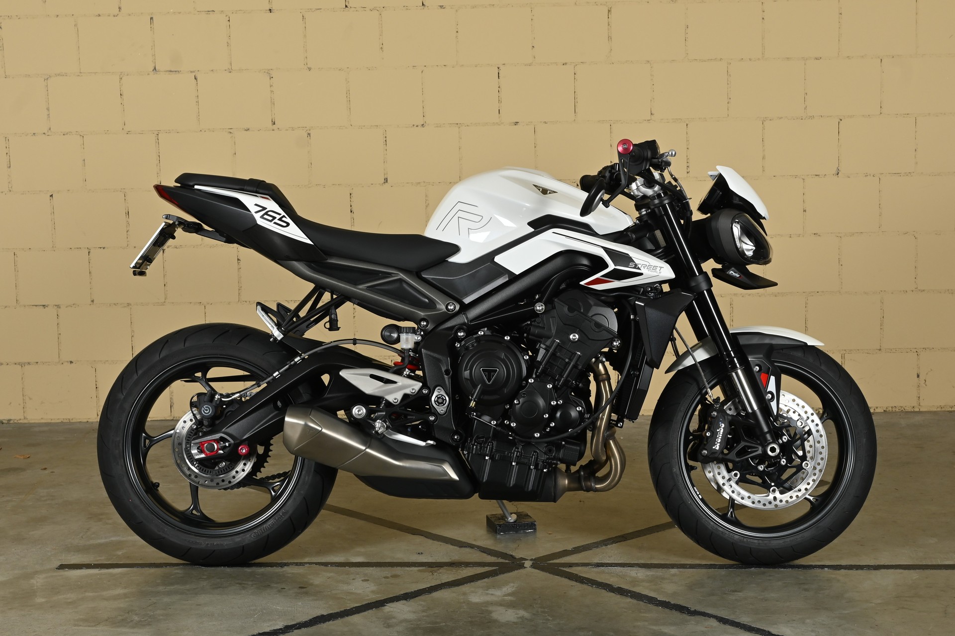 TRIUMPH Street Triple R 765