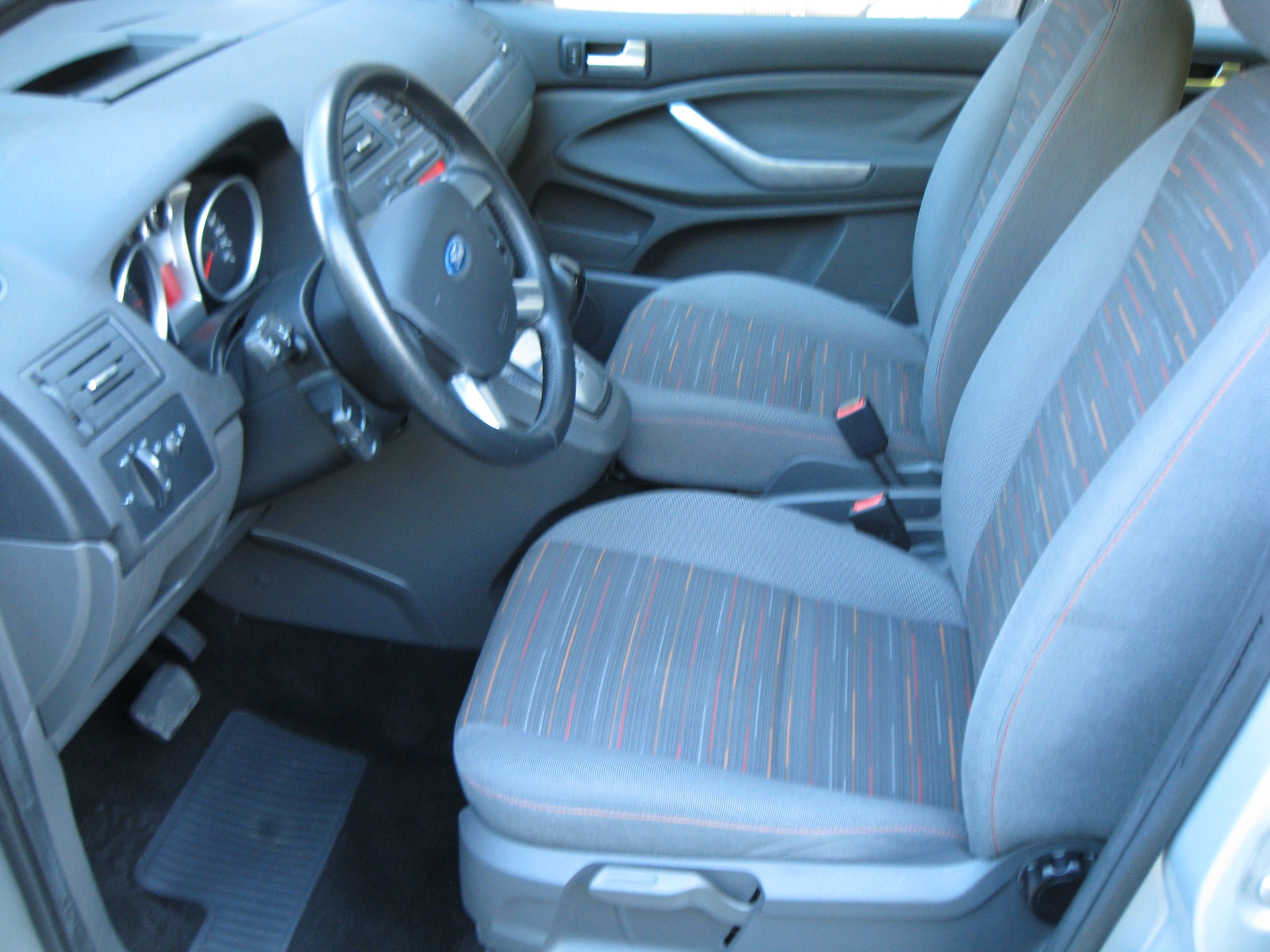 FORD C-Max 2.0 16V Carving Automatic-image-5
