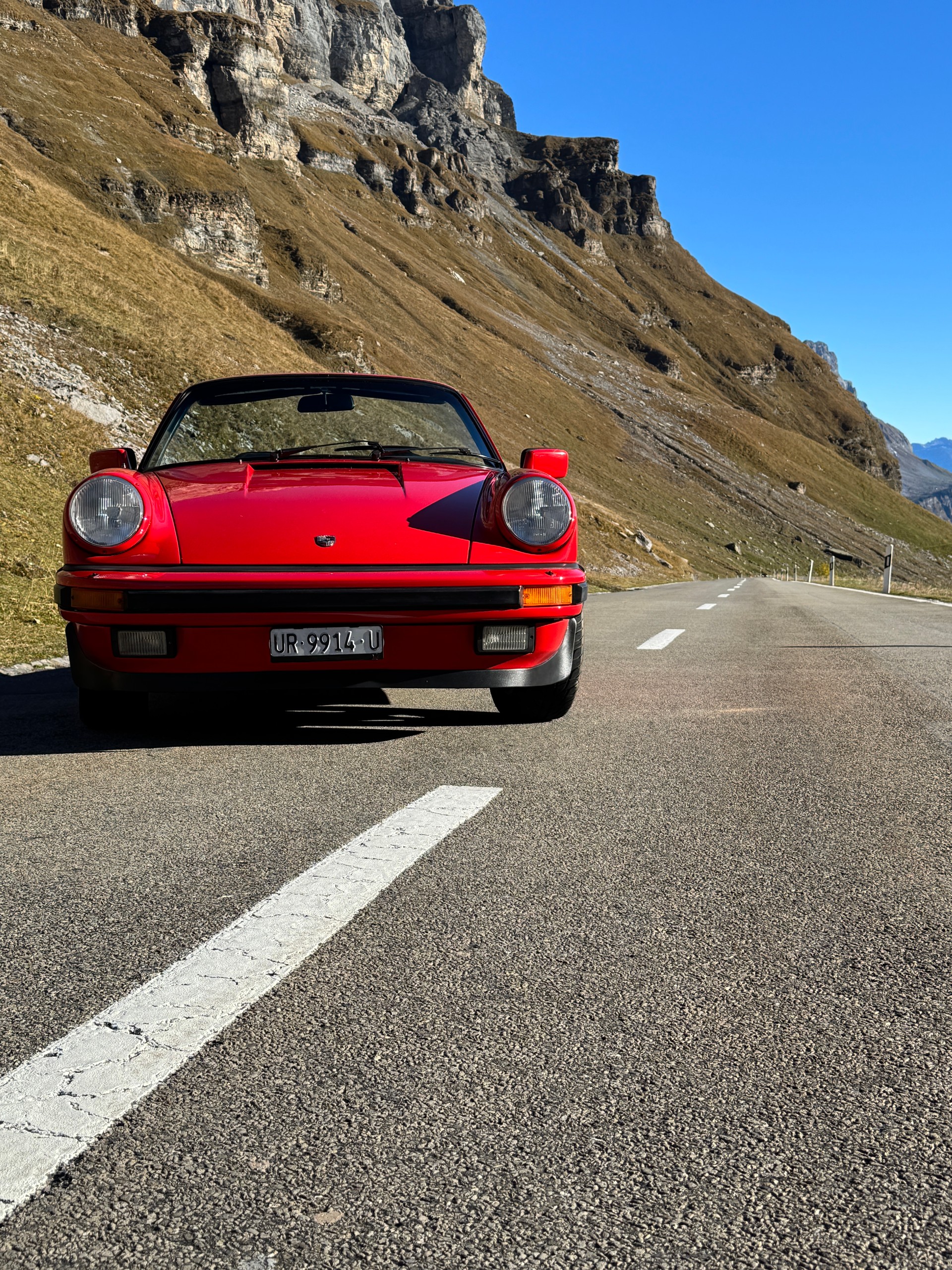 PORSCHE 911 Carrera 3.2-image-2