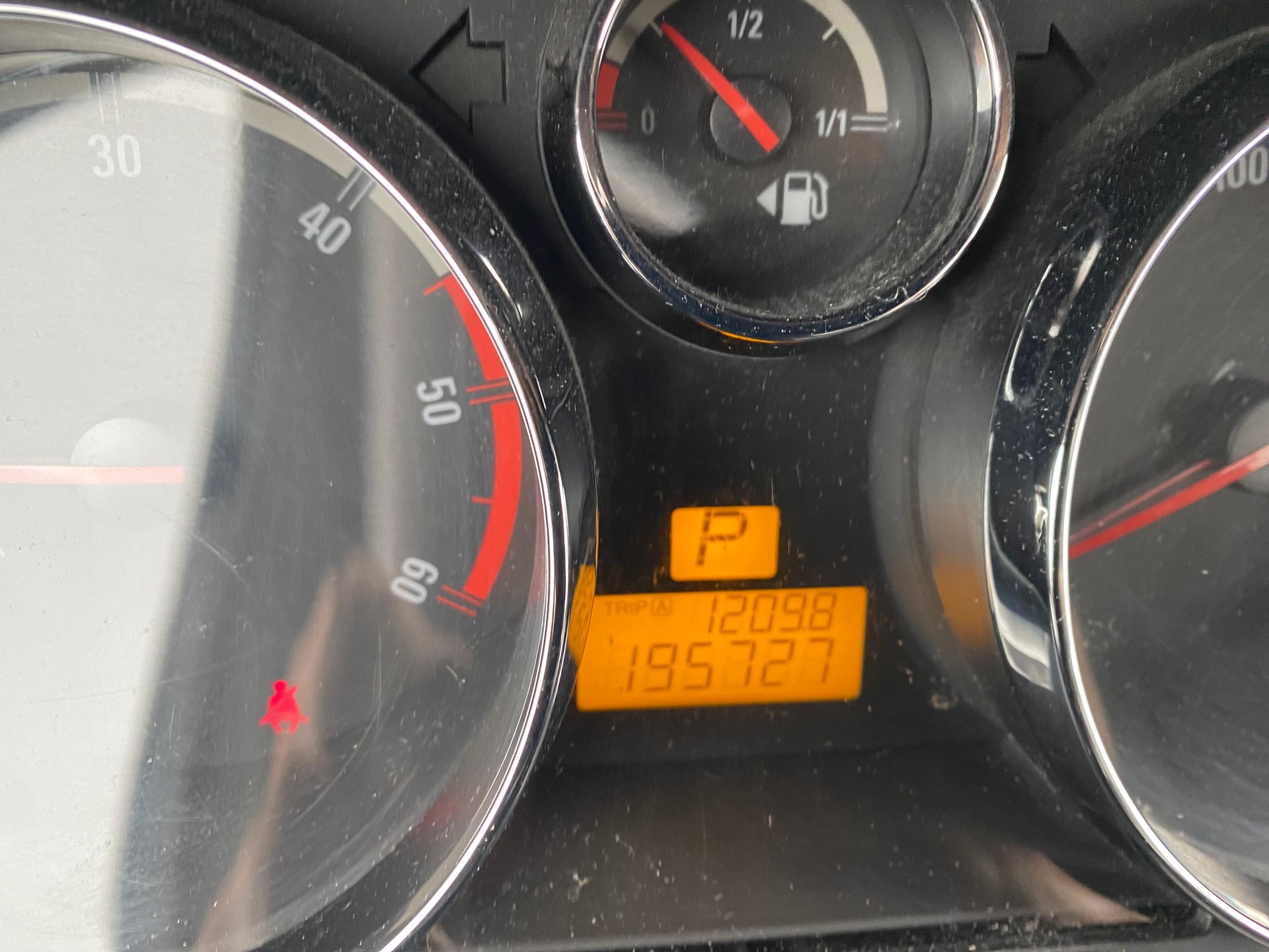 OPEL Antara 2.0 CDTi Enjoy 4WD Automatic-image-6