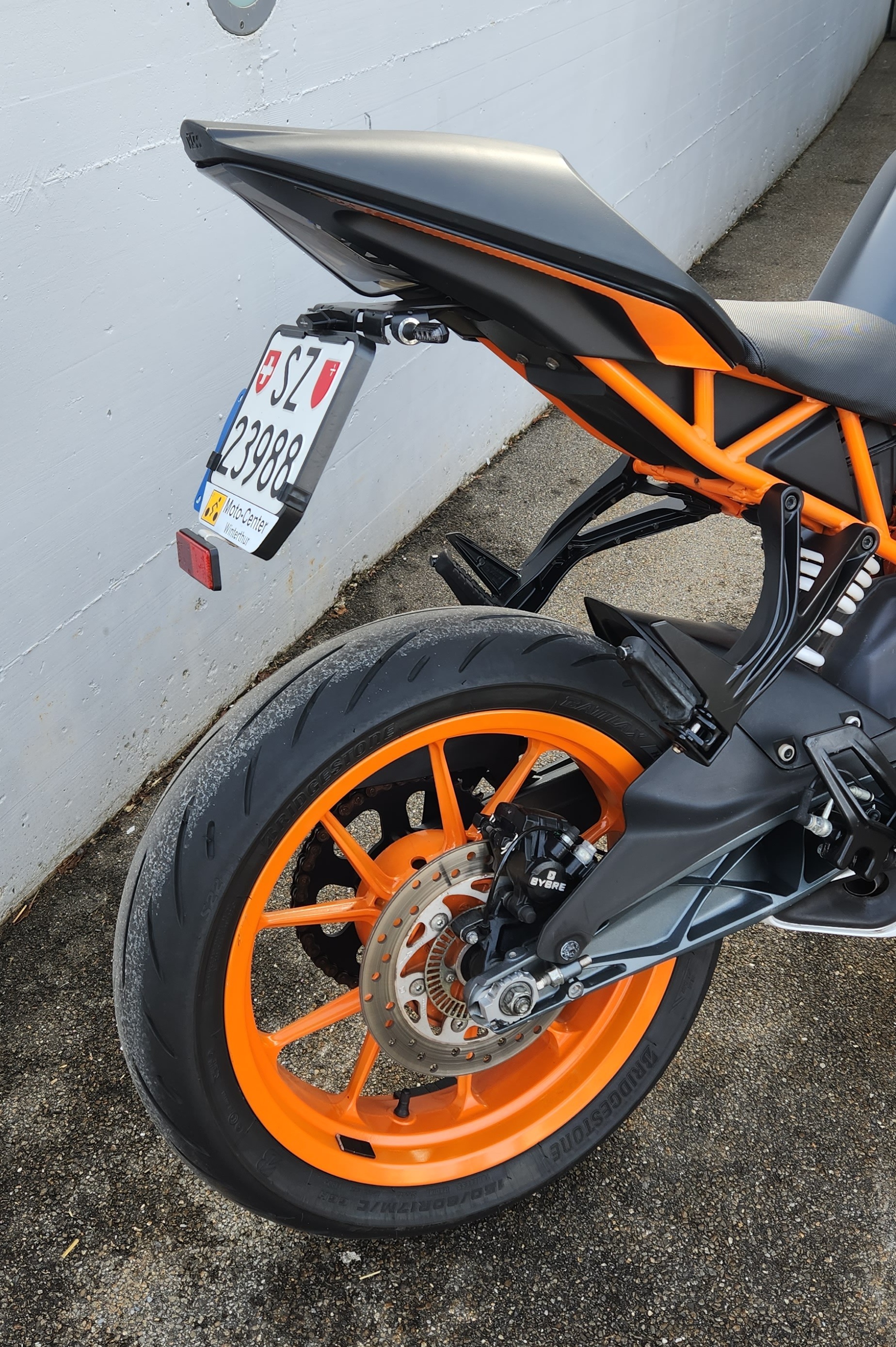 KTM RC 390 ABS-image-4