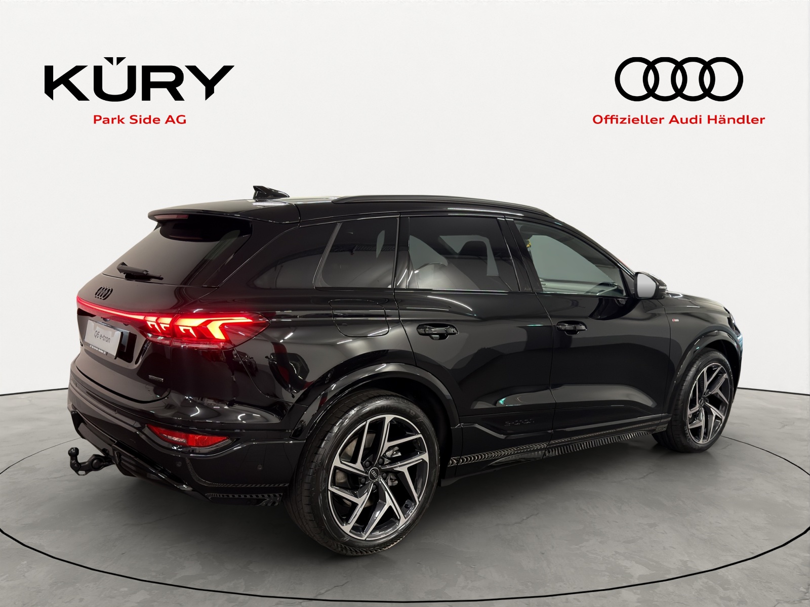 AUDI Q6 SUV e-tron quattro 428PS-showroom-element-3