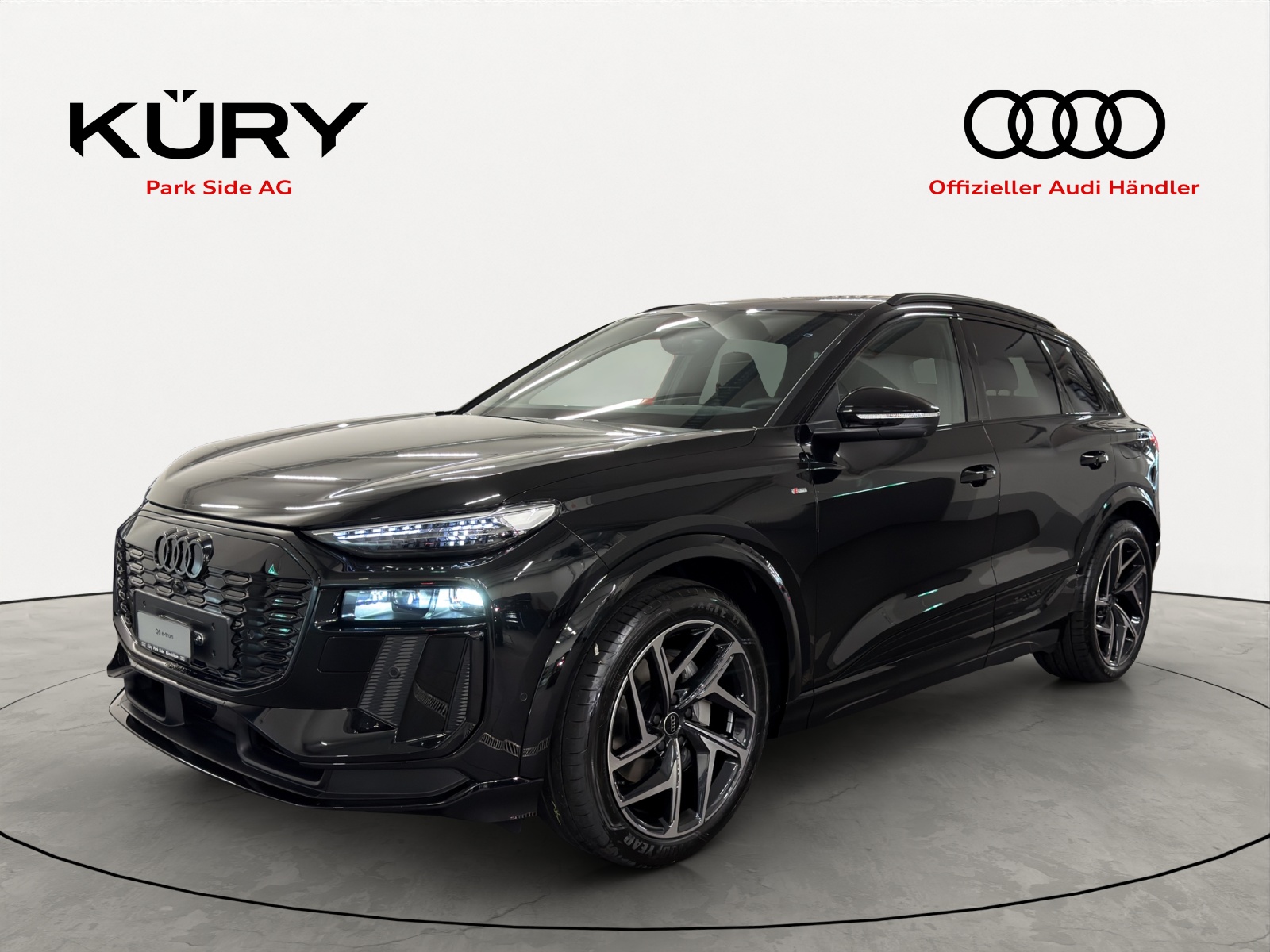 AUDI Q6 SUV e-tron quattro 428PS