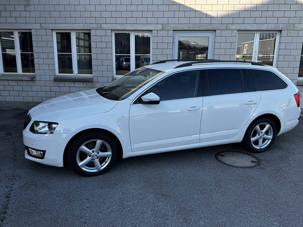 SKODA Octavia Combi 2.0 TDI 184 Swiss Ed. 4x4 DSG-image-7