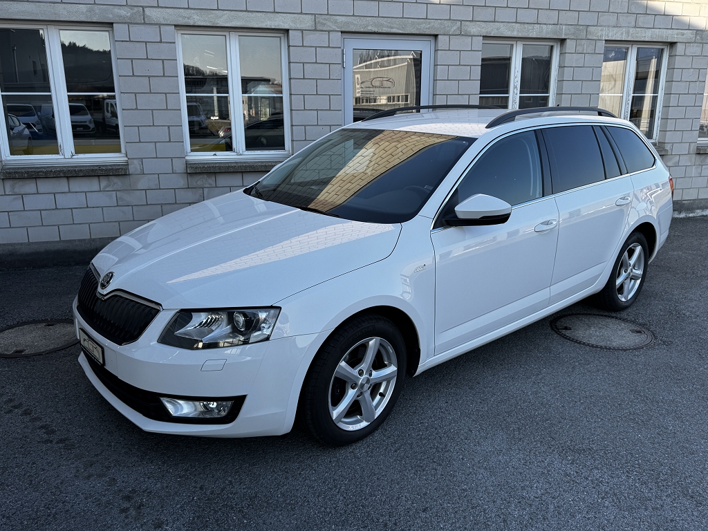 SKODA Octavia Combi 2.0 TDI 184 Swiss Ed. 4x4 DSG