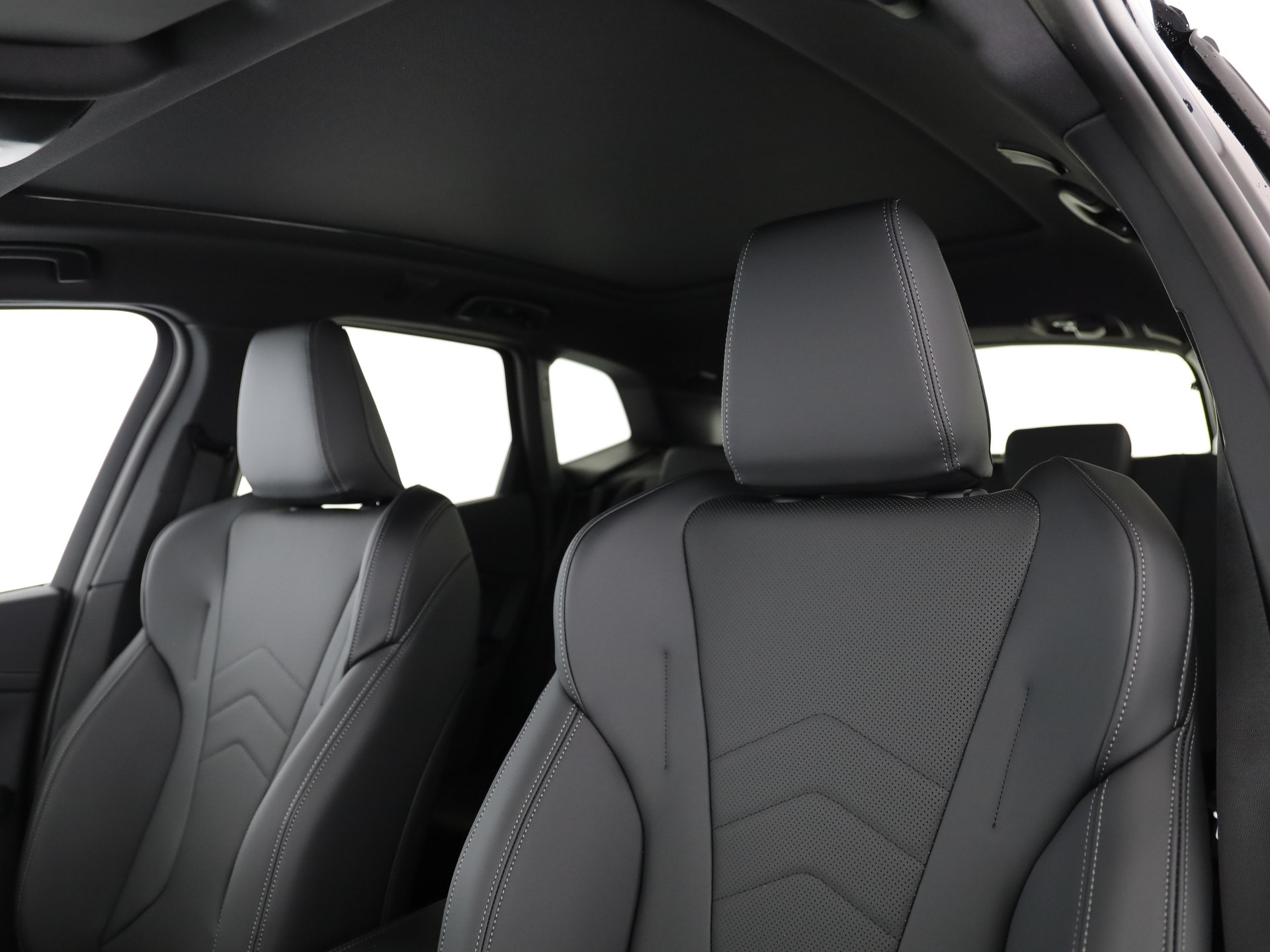 BMW 230e xDrive paddles Active Tourer-image-13
