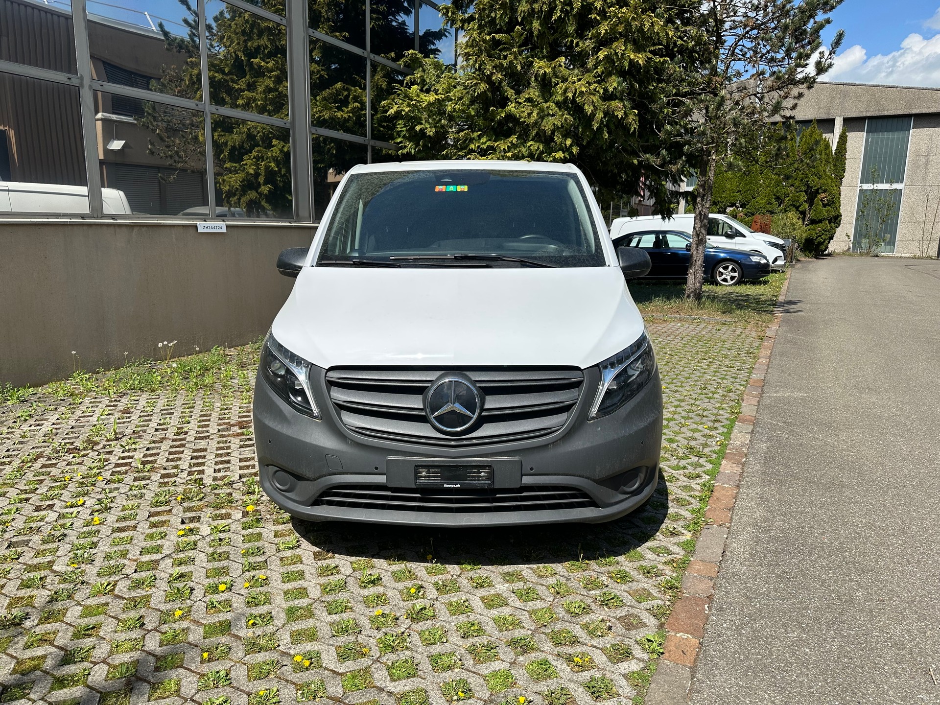 MERCEDES-BENZ 116 CDI 6-Gang-image-1