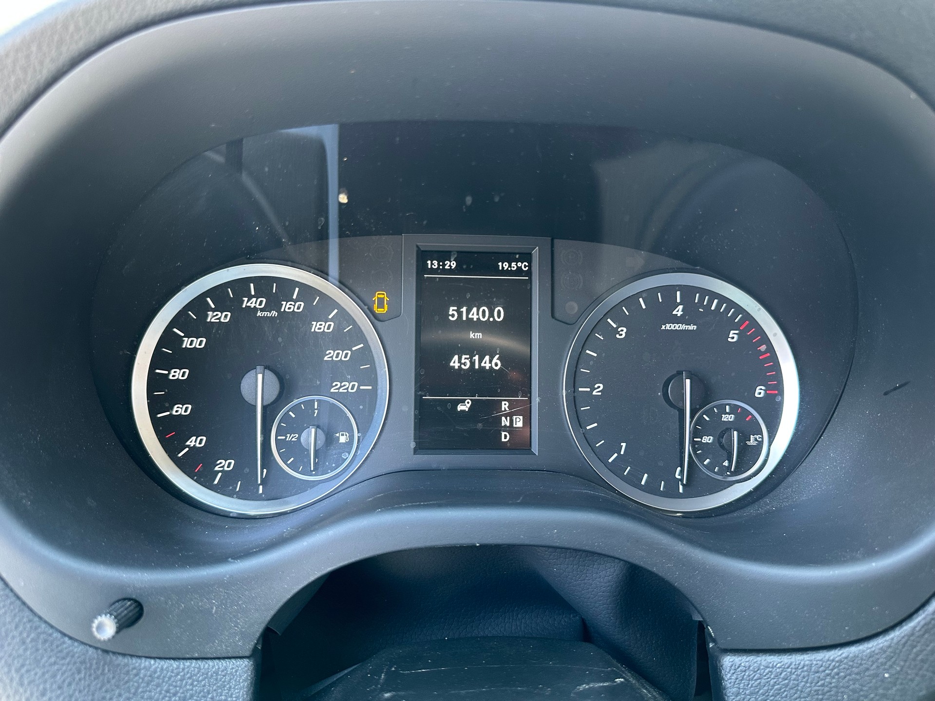 MERCEDES-BENZ 116 CDI 6-Gang-image-9