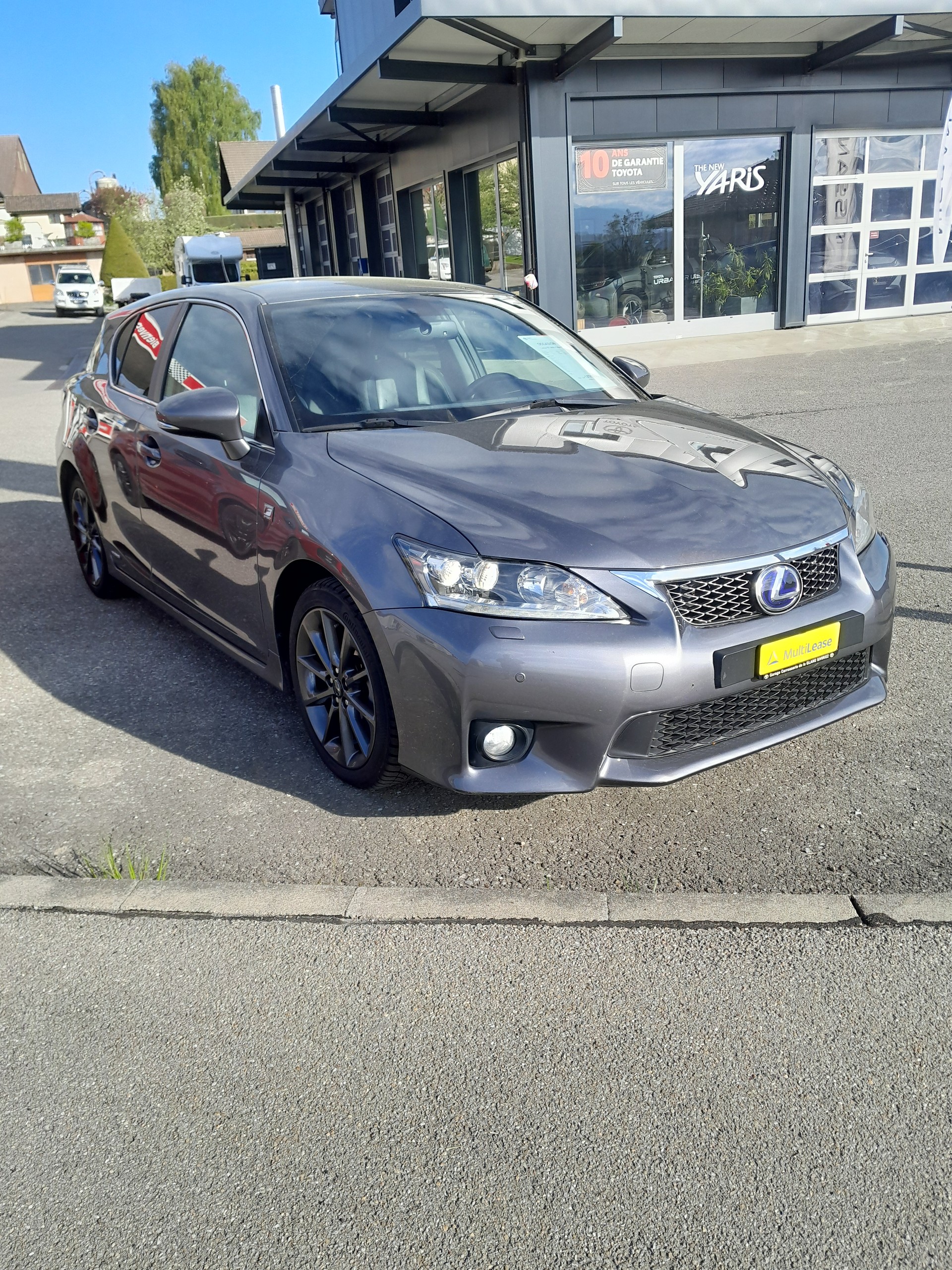 LEXUS CT 200h 1.8 F-Sport CVT-image-2