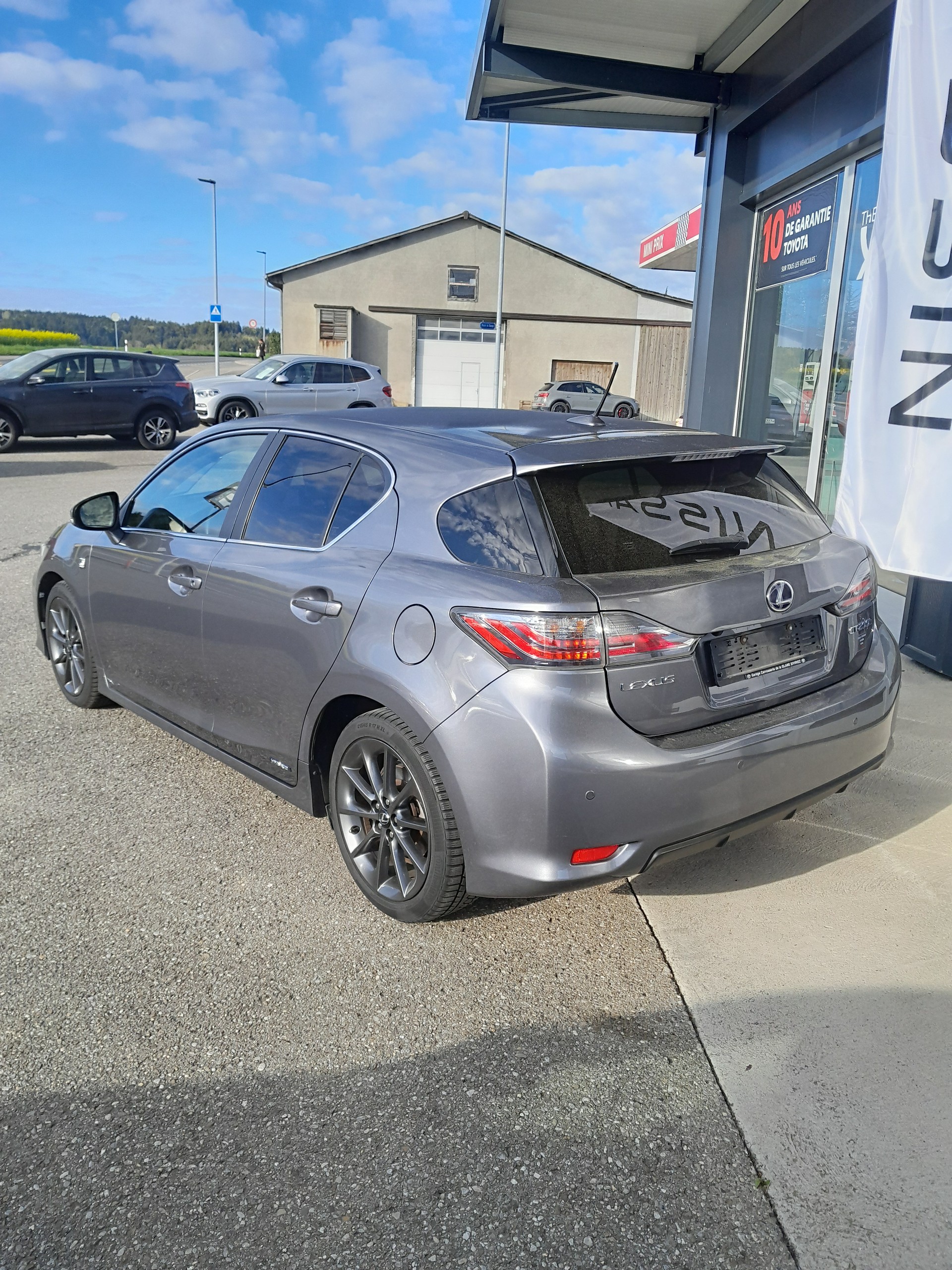 LEXUS CT 200h 1.8 F-Sport CVT-image-4