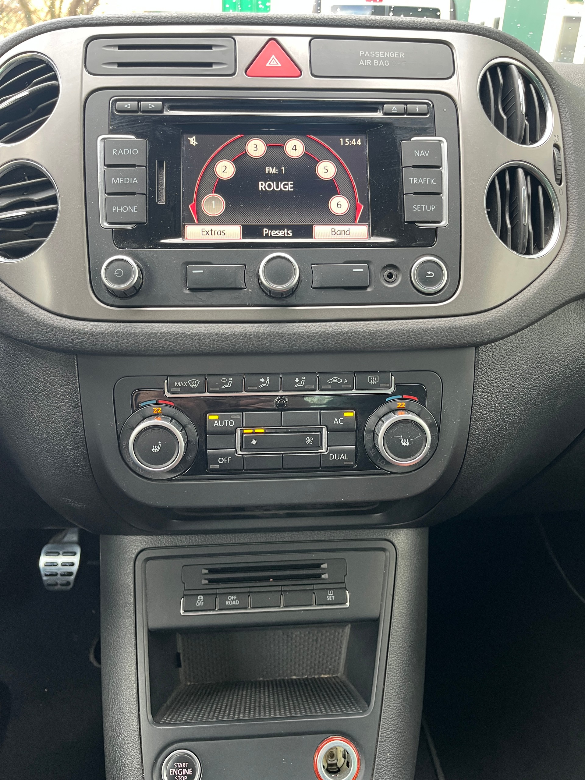 VW Tiguan 2.0 TSI R-Line-image-12