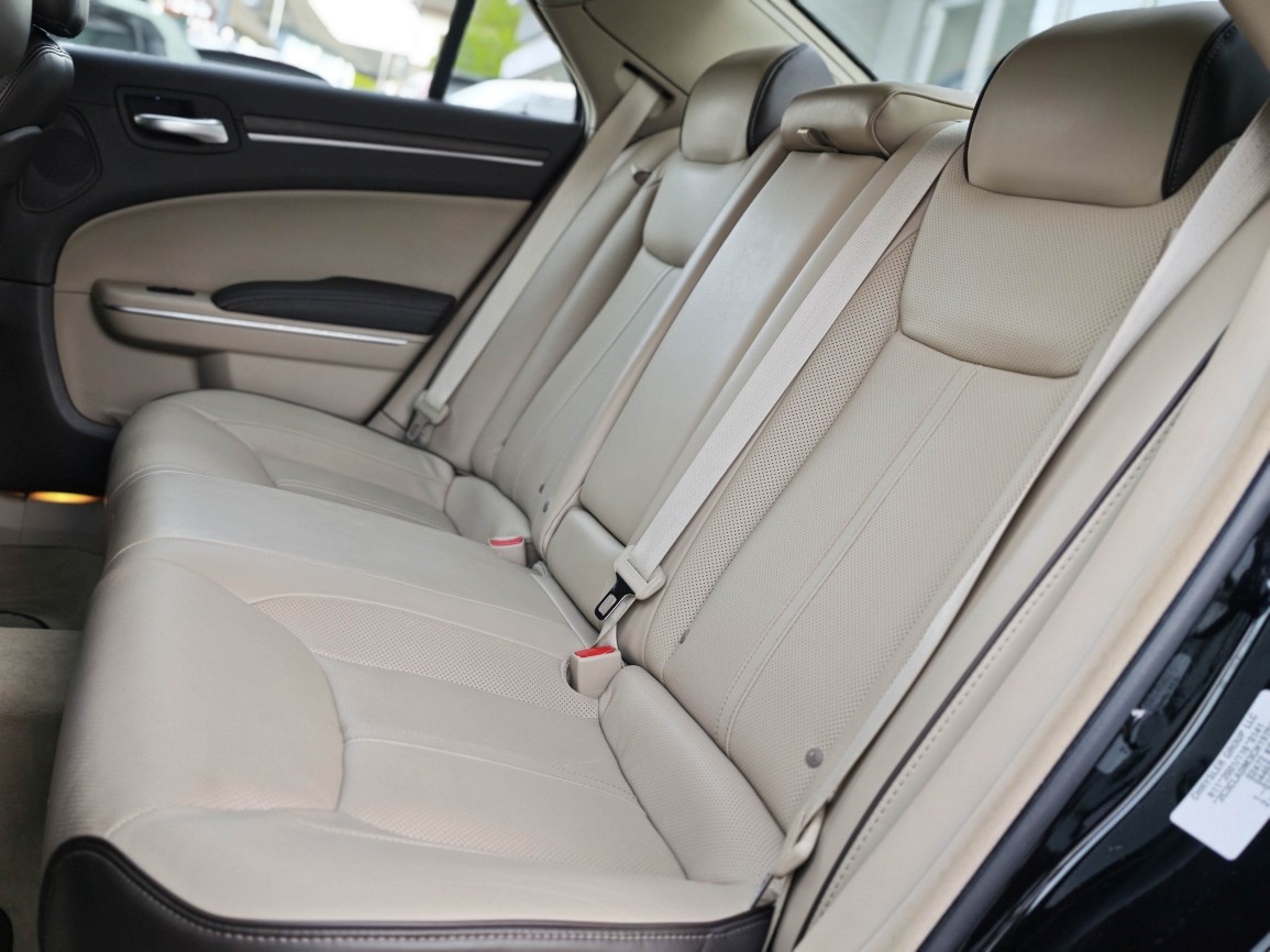 LANCIA Thema 3.0 TD Executive 1.Hand-image-7