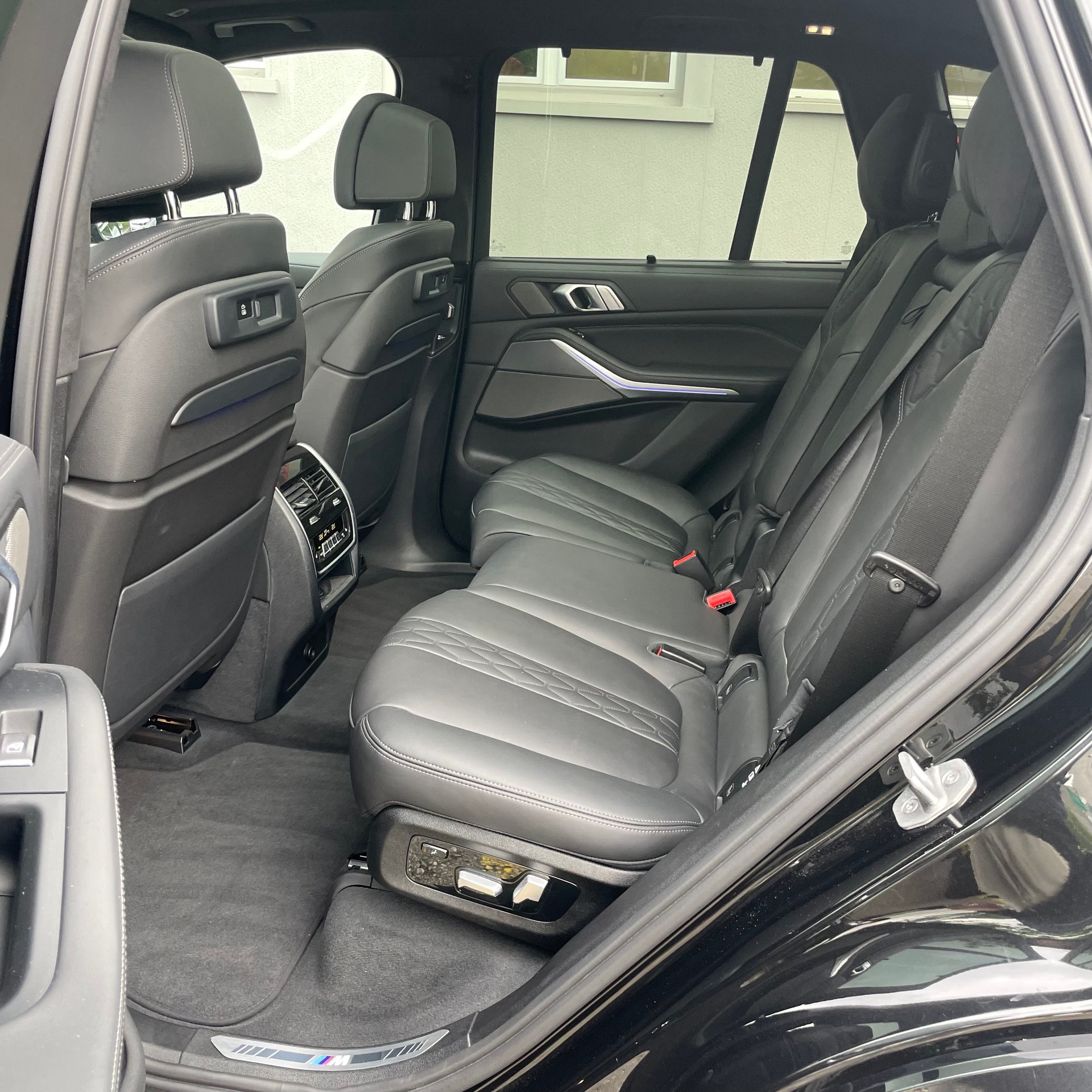 BMW X5 xDrive 48V 40d M Sport Steptronic *7 SITZE / LUFT-FEDERUNG / STAND-HEIZUNG*-image-9