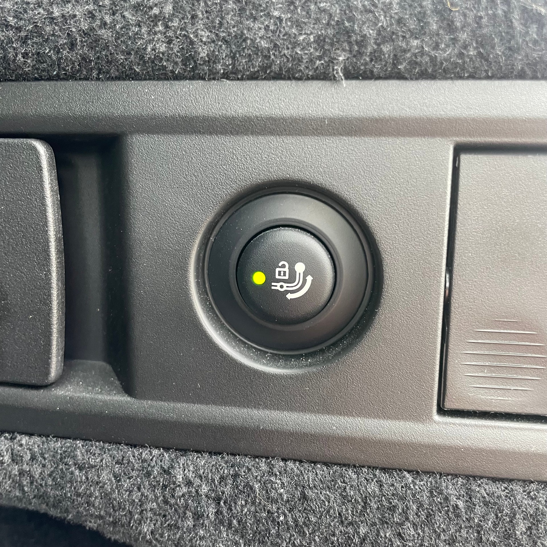 BMW X5 xDrive 48V 40d M Sport Steptronic *7 SITZE / LUFT-FEDERUNG / STAND-HEIZUNG*-image-26